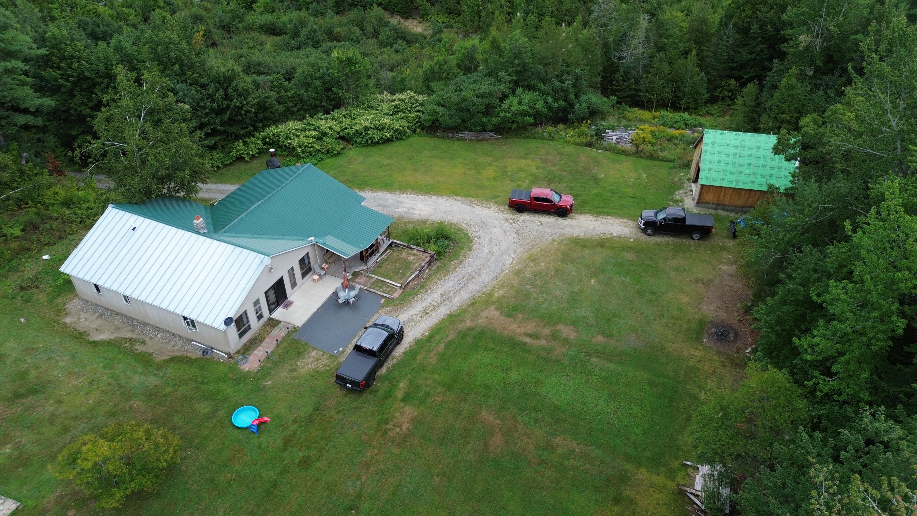 main property photo 6