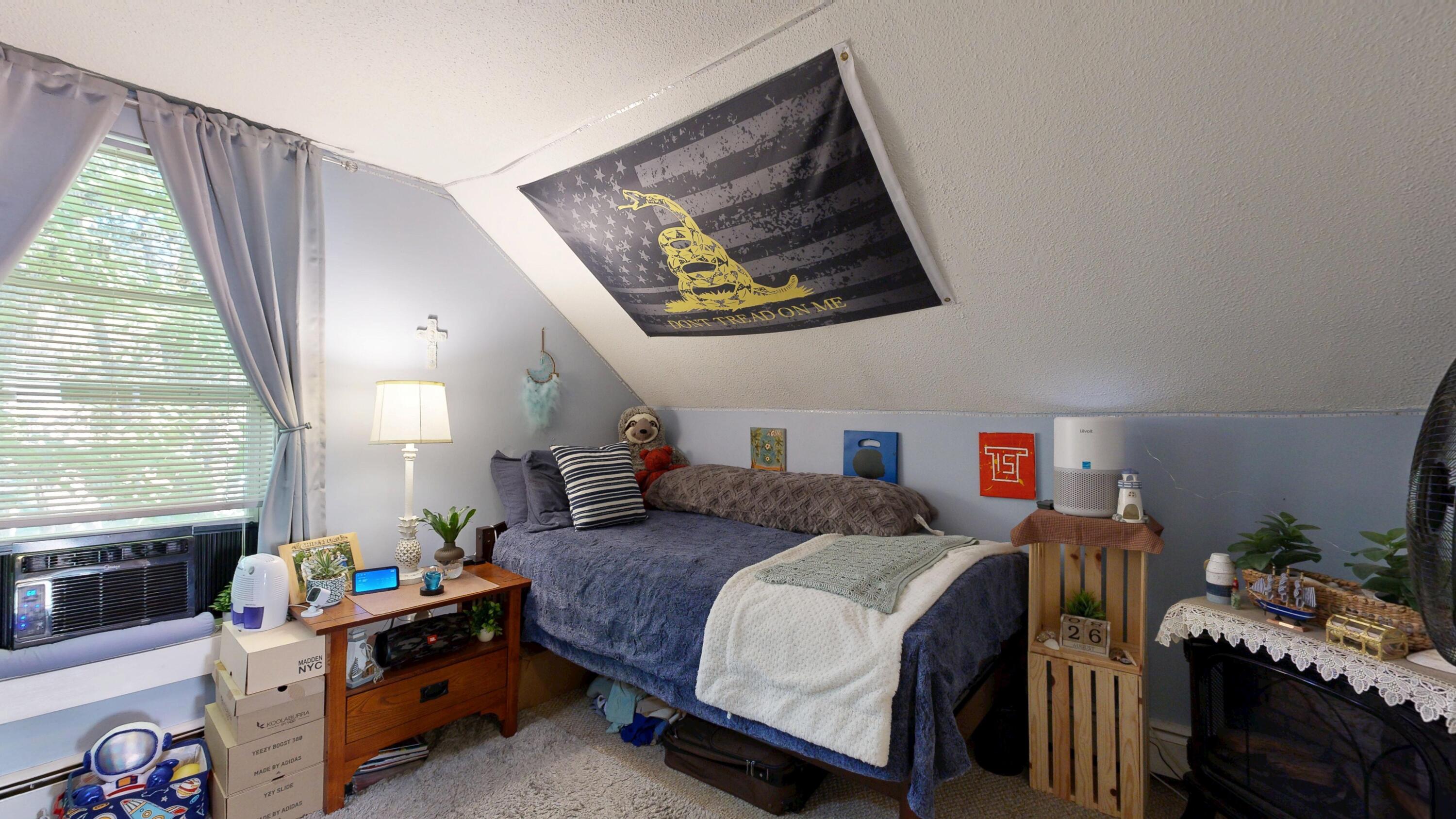 main property photo 21