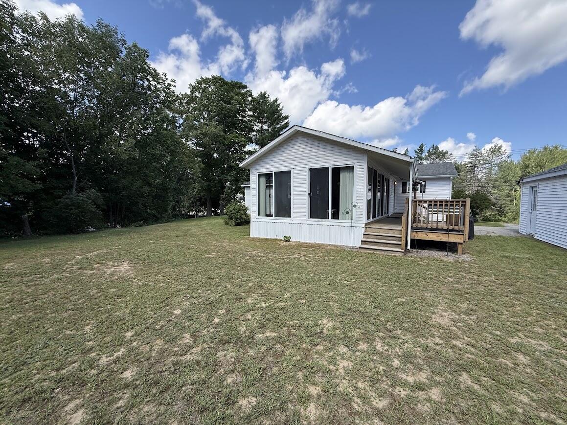 main property photo 45