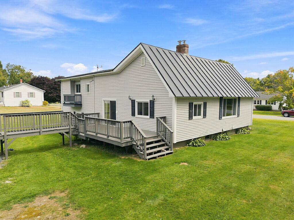 main property photo 36