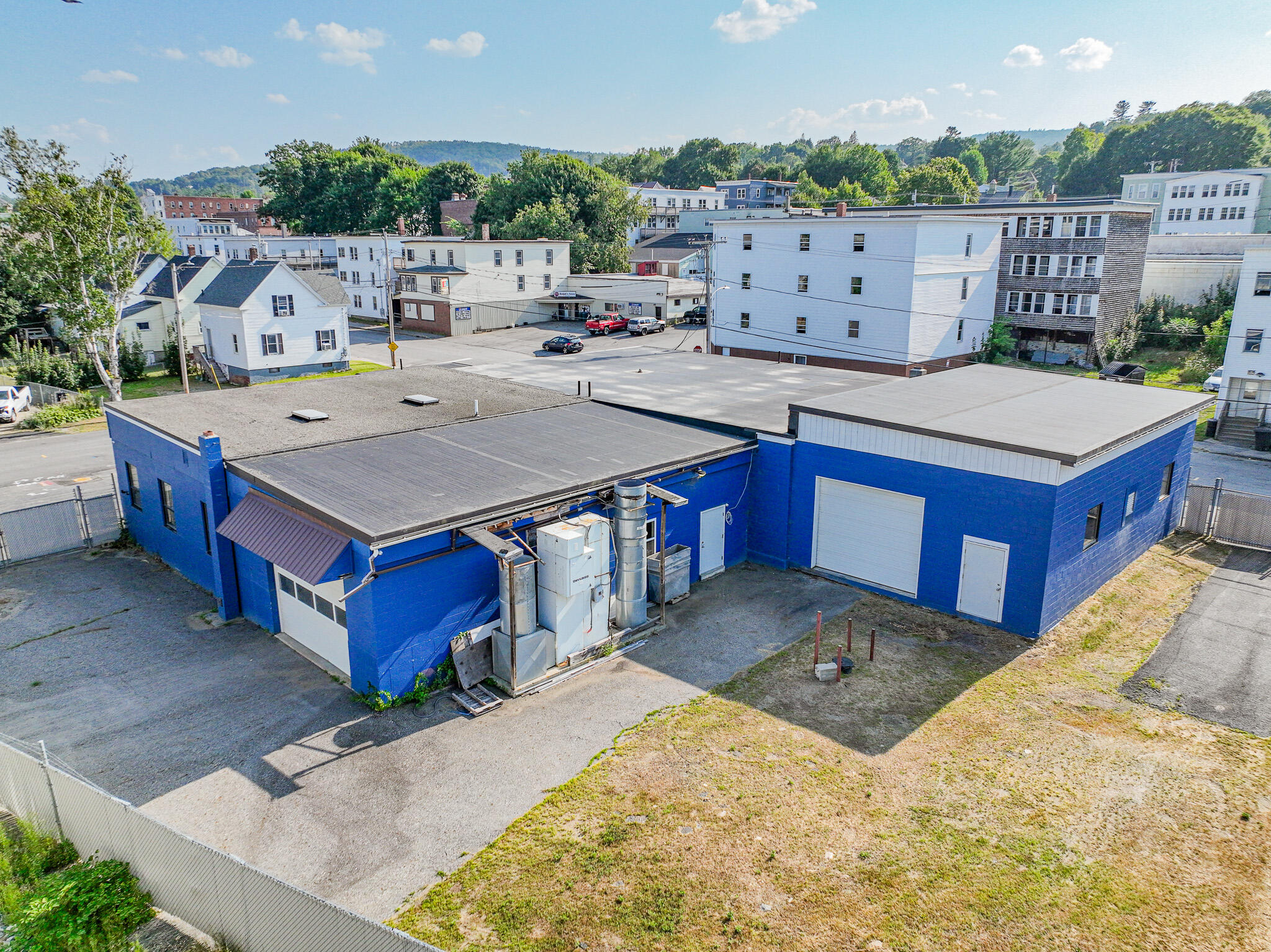 main property photo 25