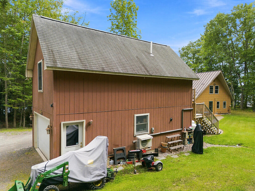 main property photo 46
