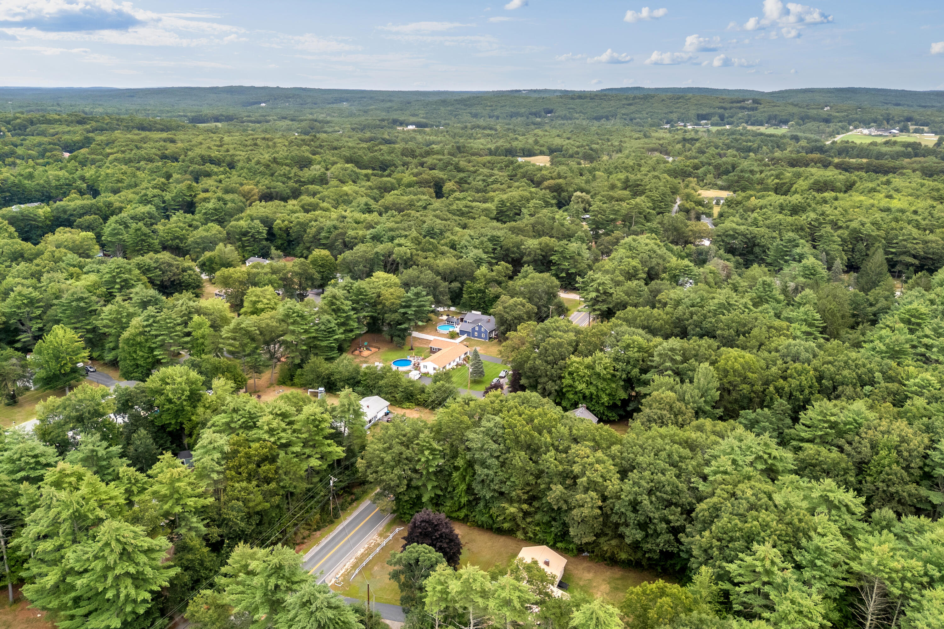main property photo 74
