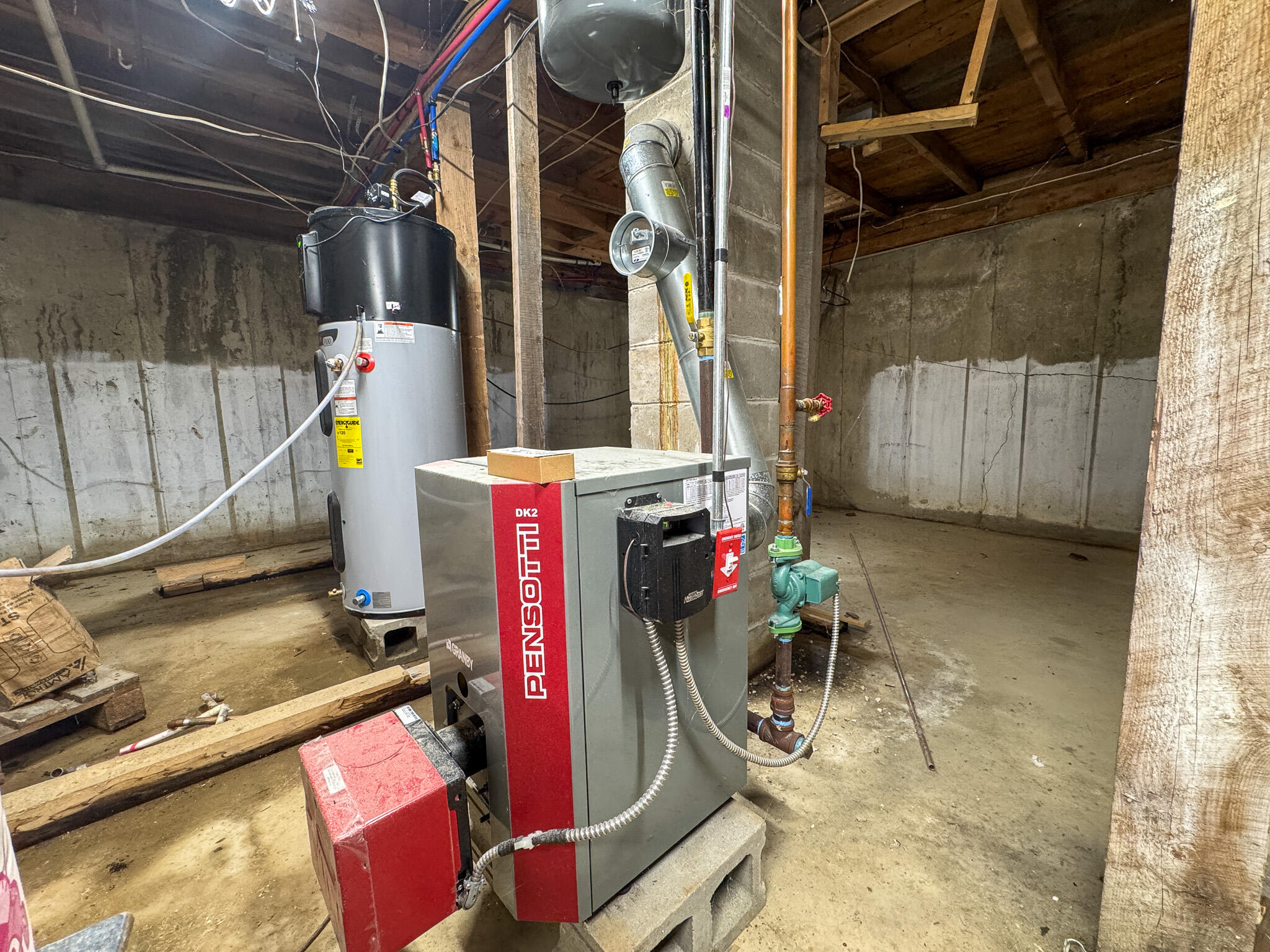 main property photo 23