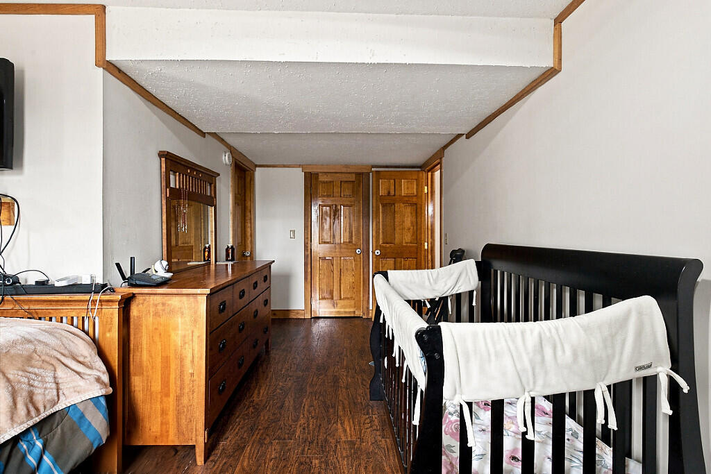 main property photo 76
