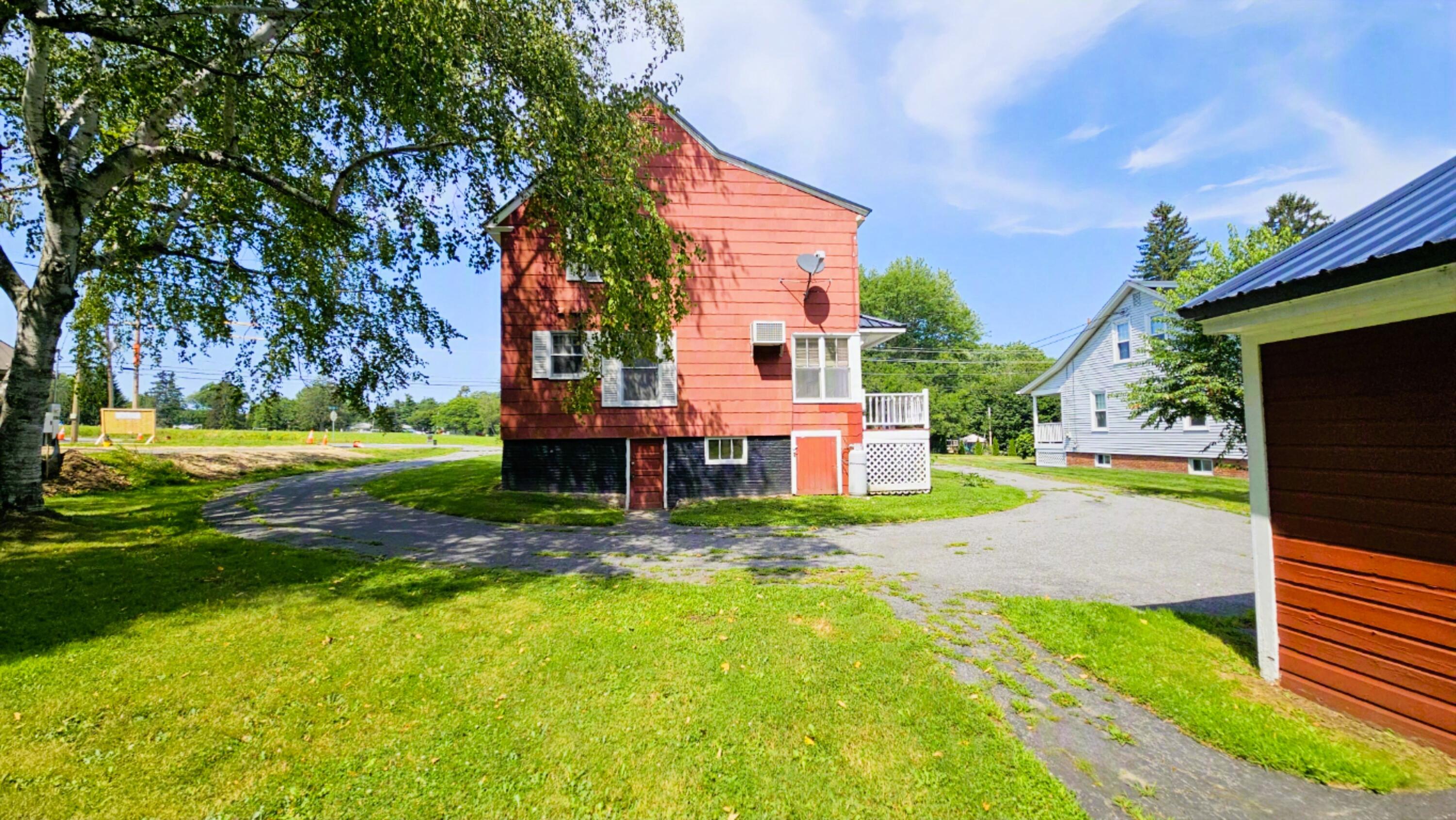 main property photo 45