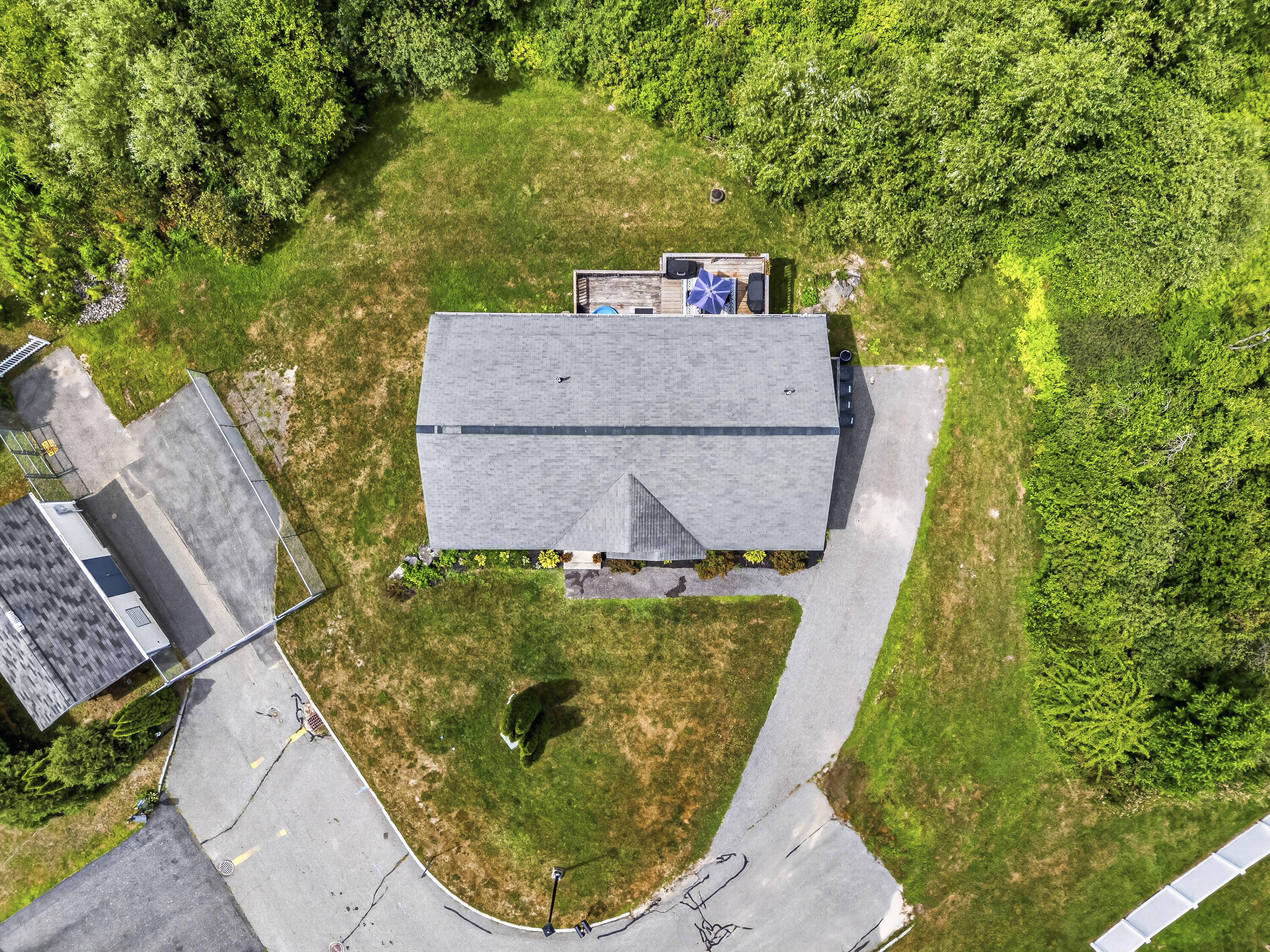 main property photo 60