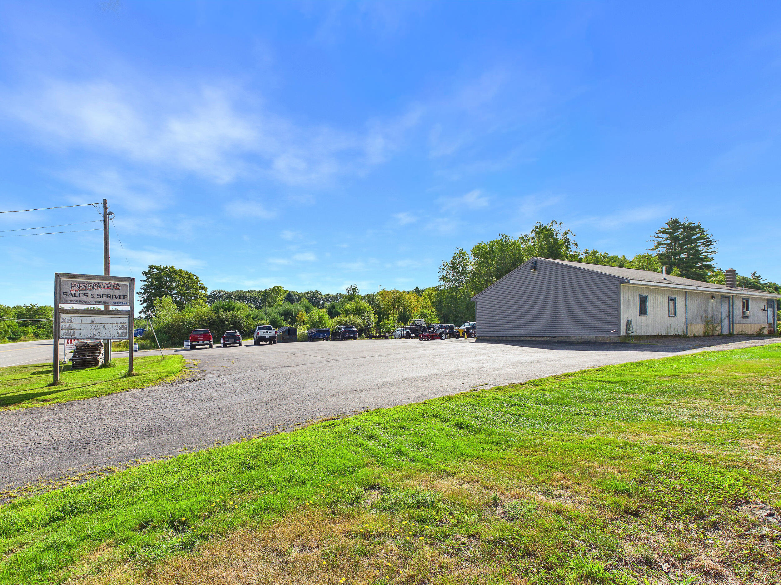 main property photo 12