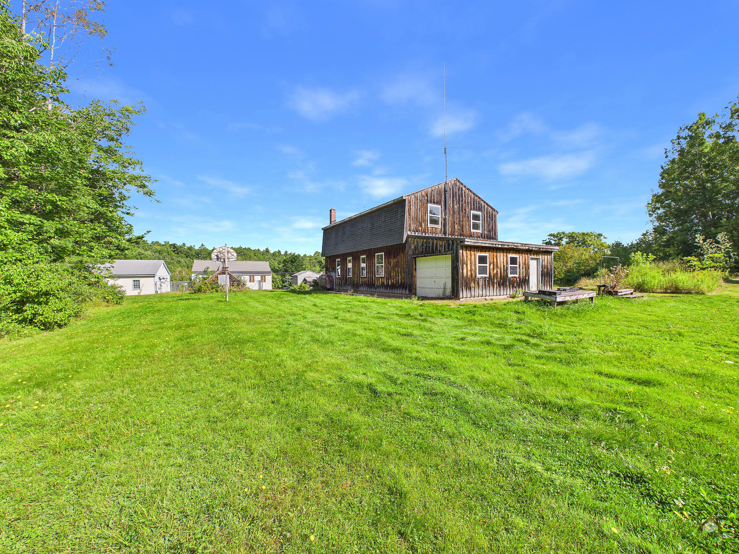 main property photo 70