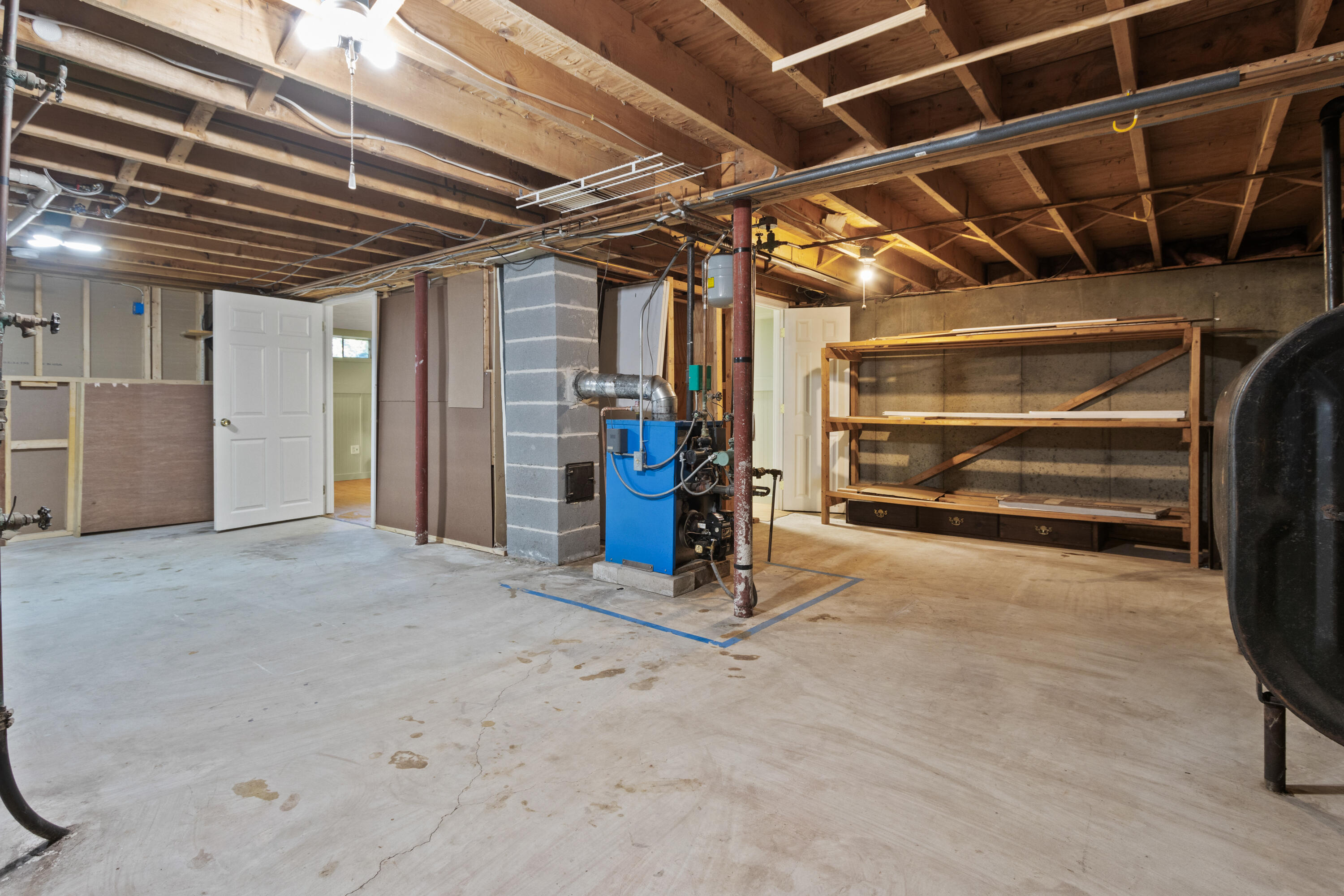 main property photo 50