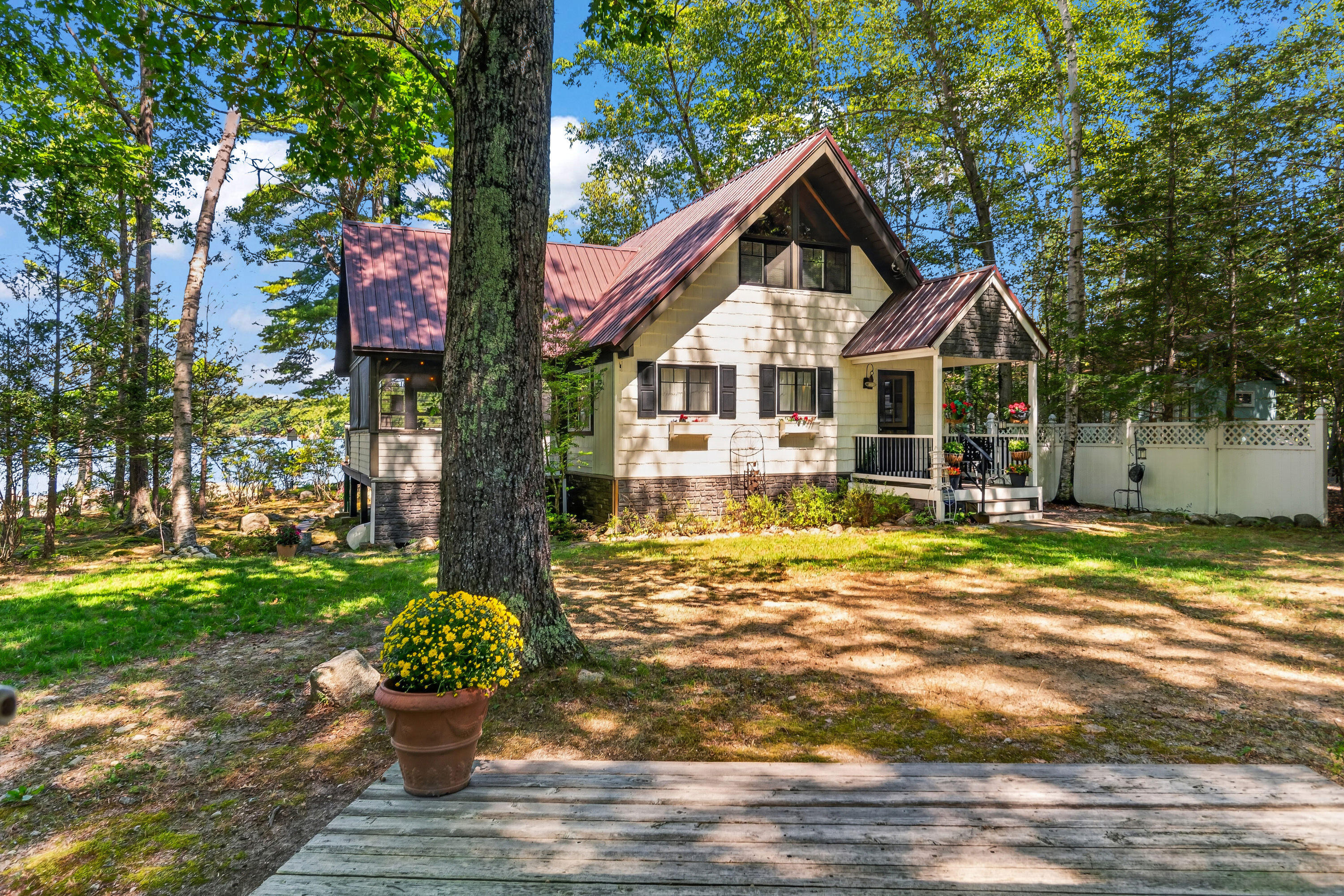 main property photo 47