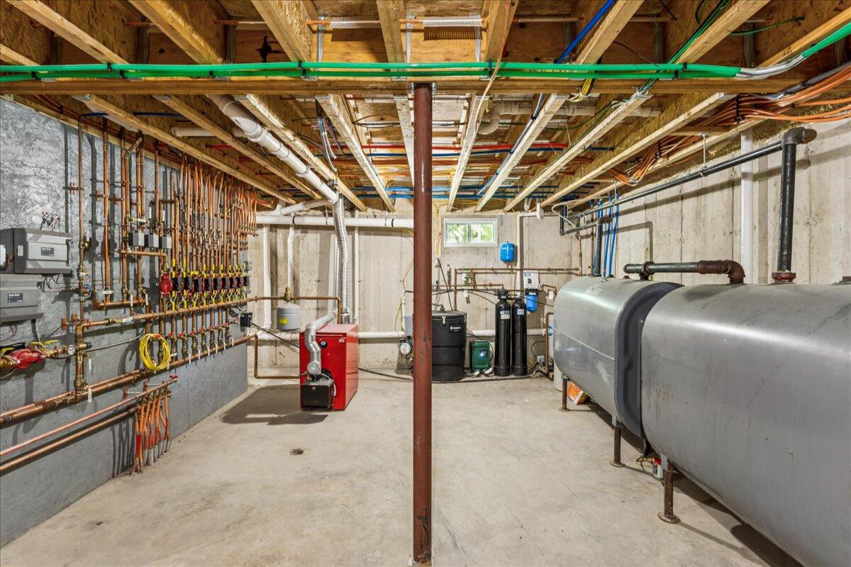 main property photo 77