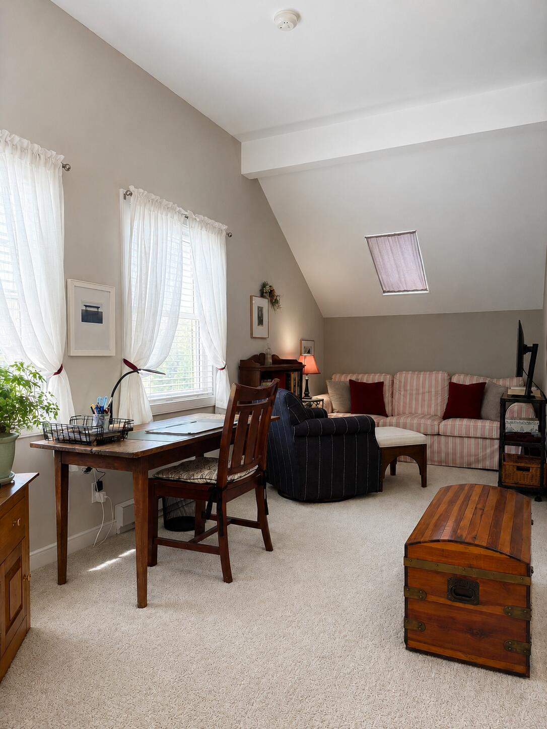 main property photo 46
