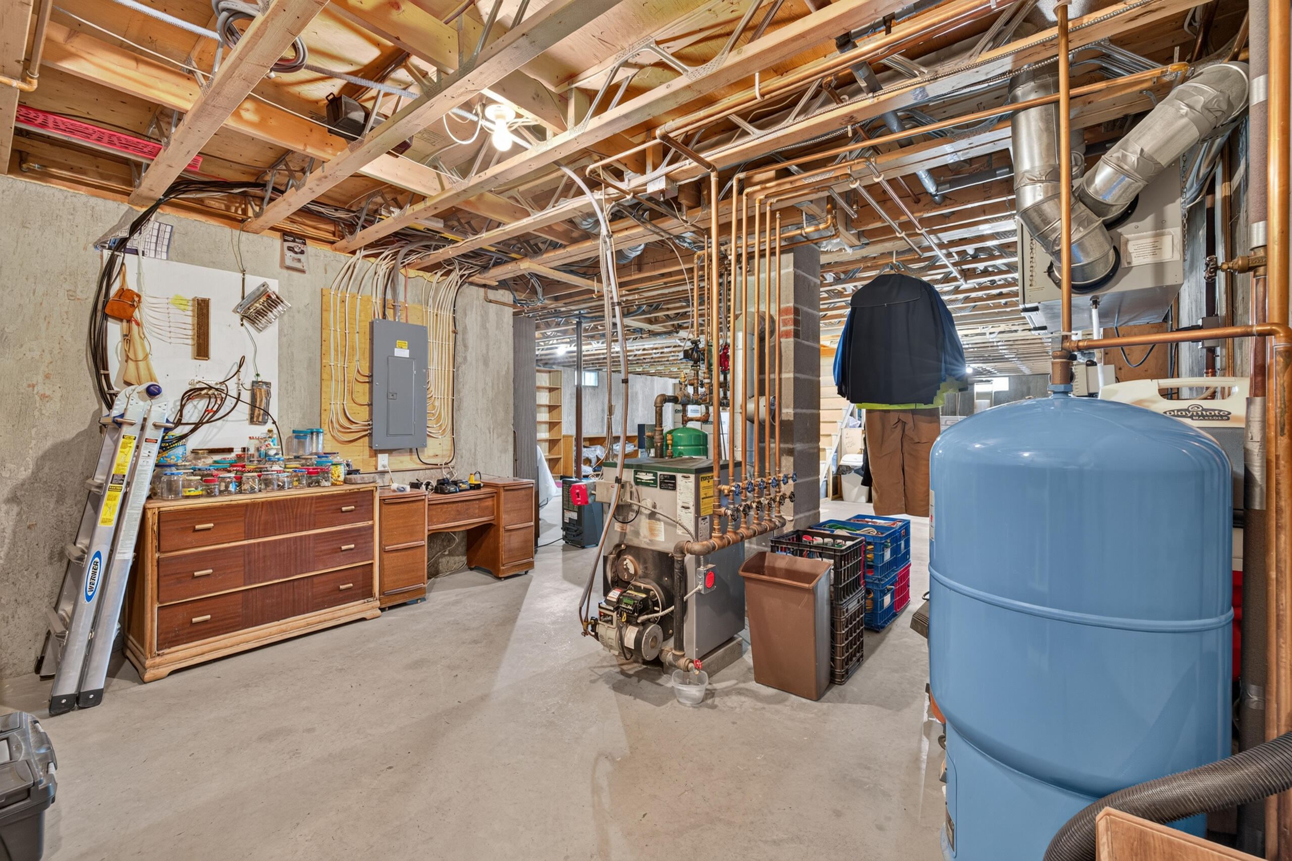 main property photo 73