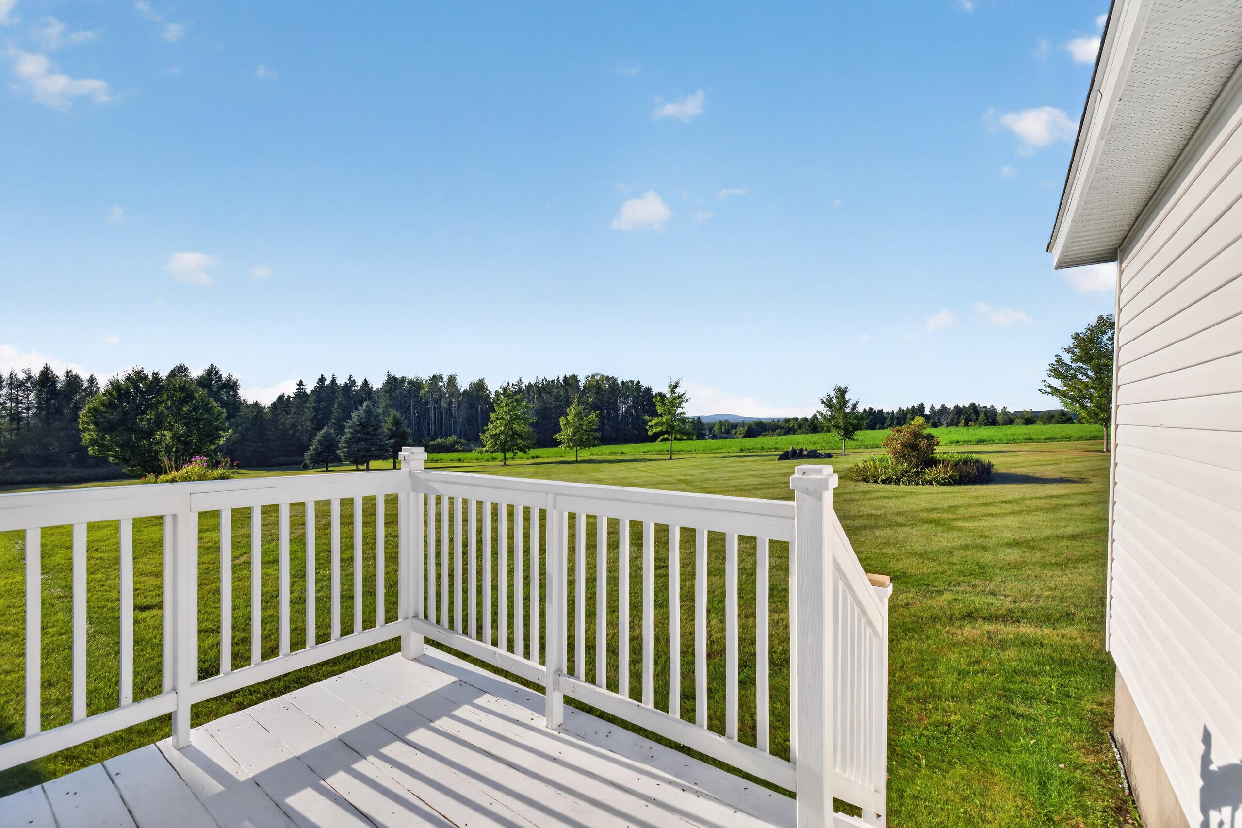 main property photo 75