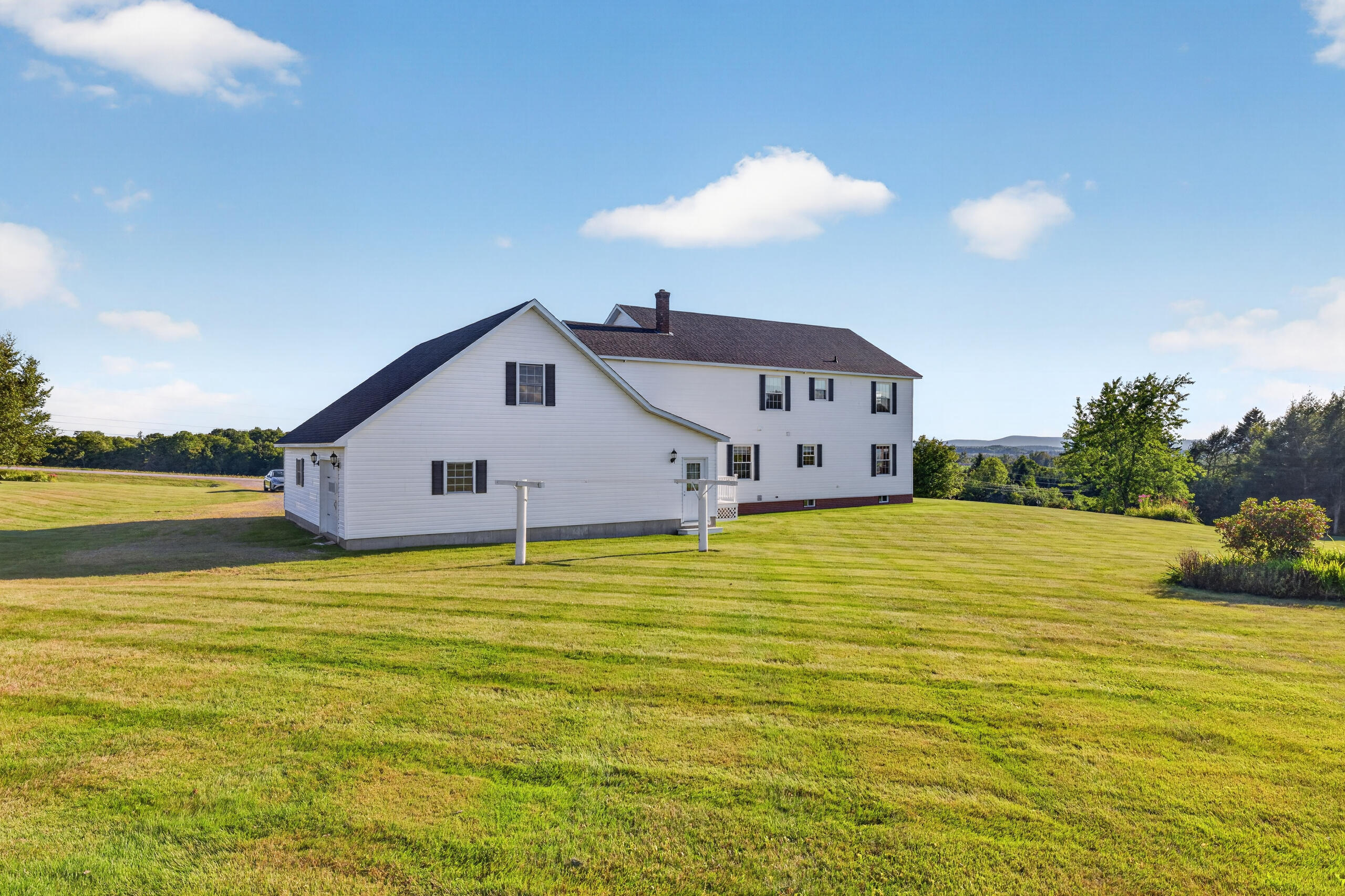 main property photo 78