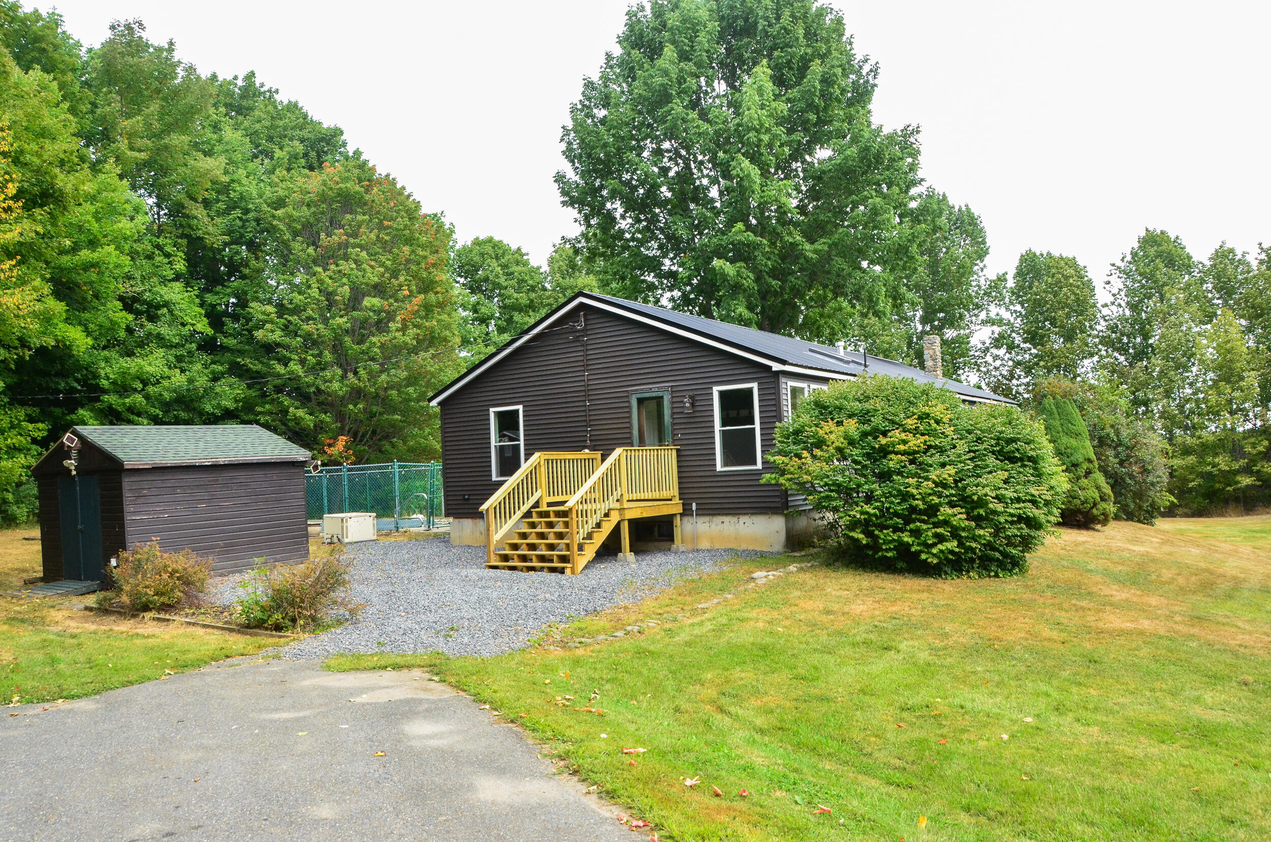 main property photo 51