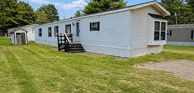 image of property with 3 Bed | 2 Bath | 1,014 Sqft