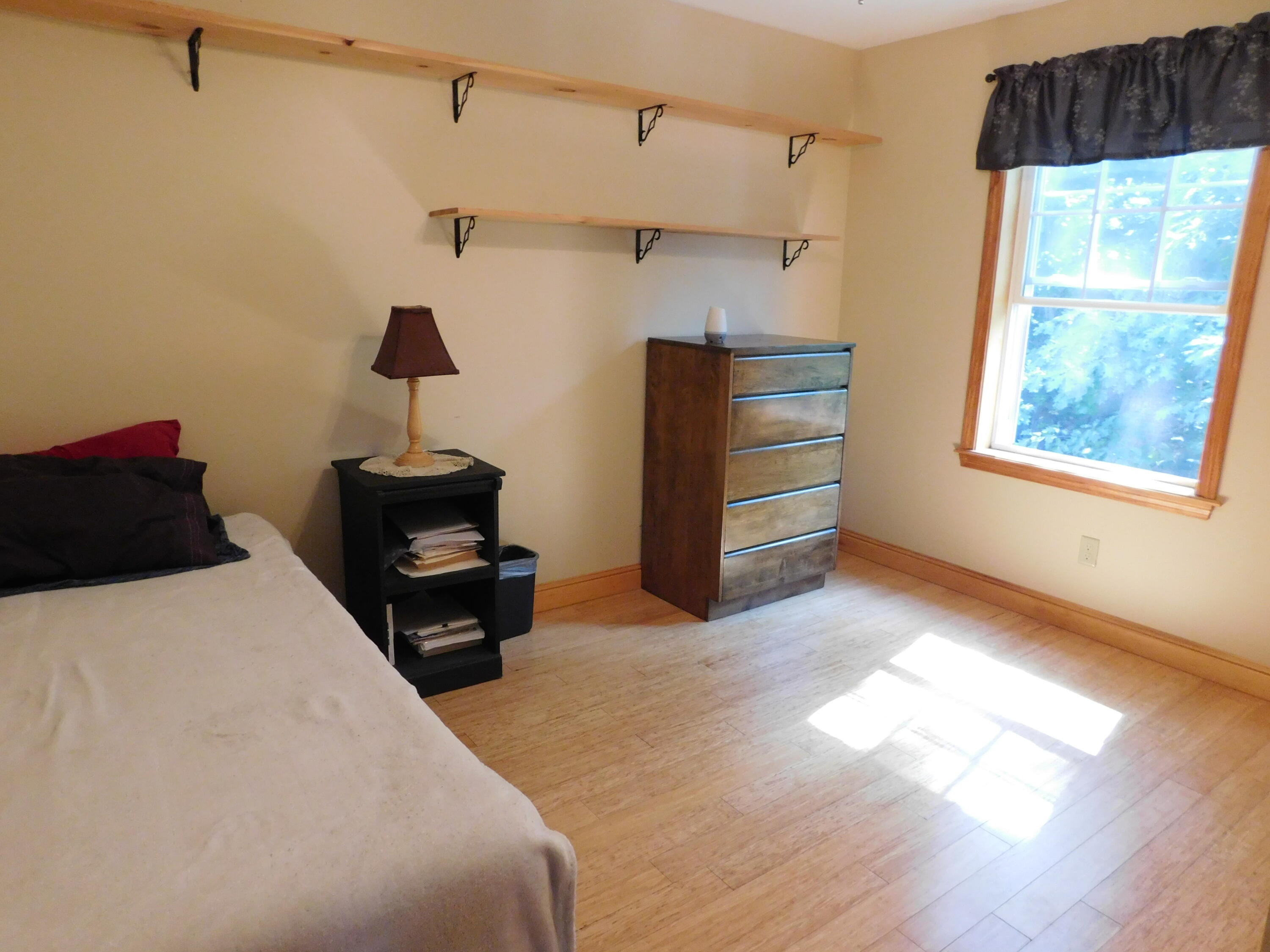 main property photo 40