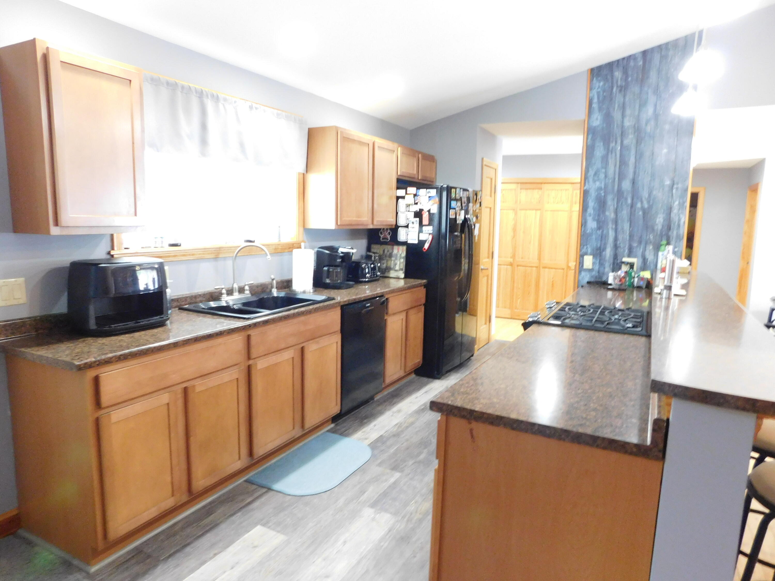 main property photo 73