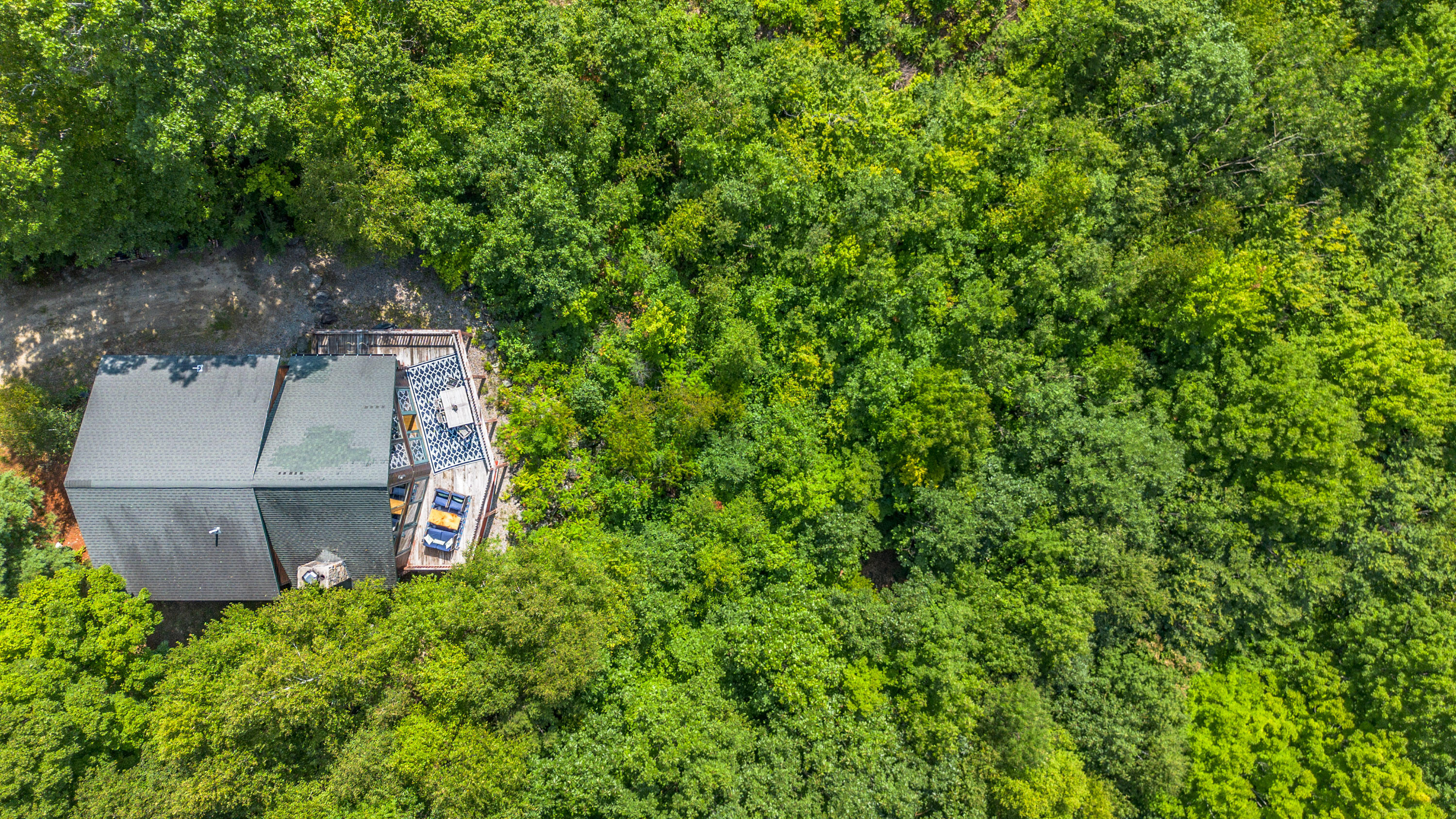 main property photo 81