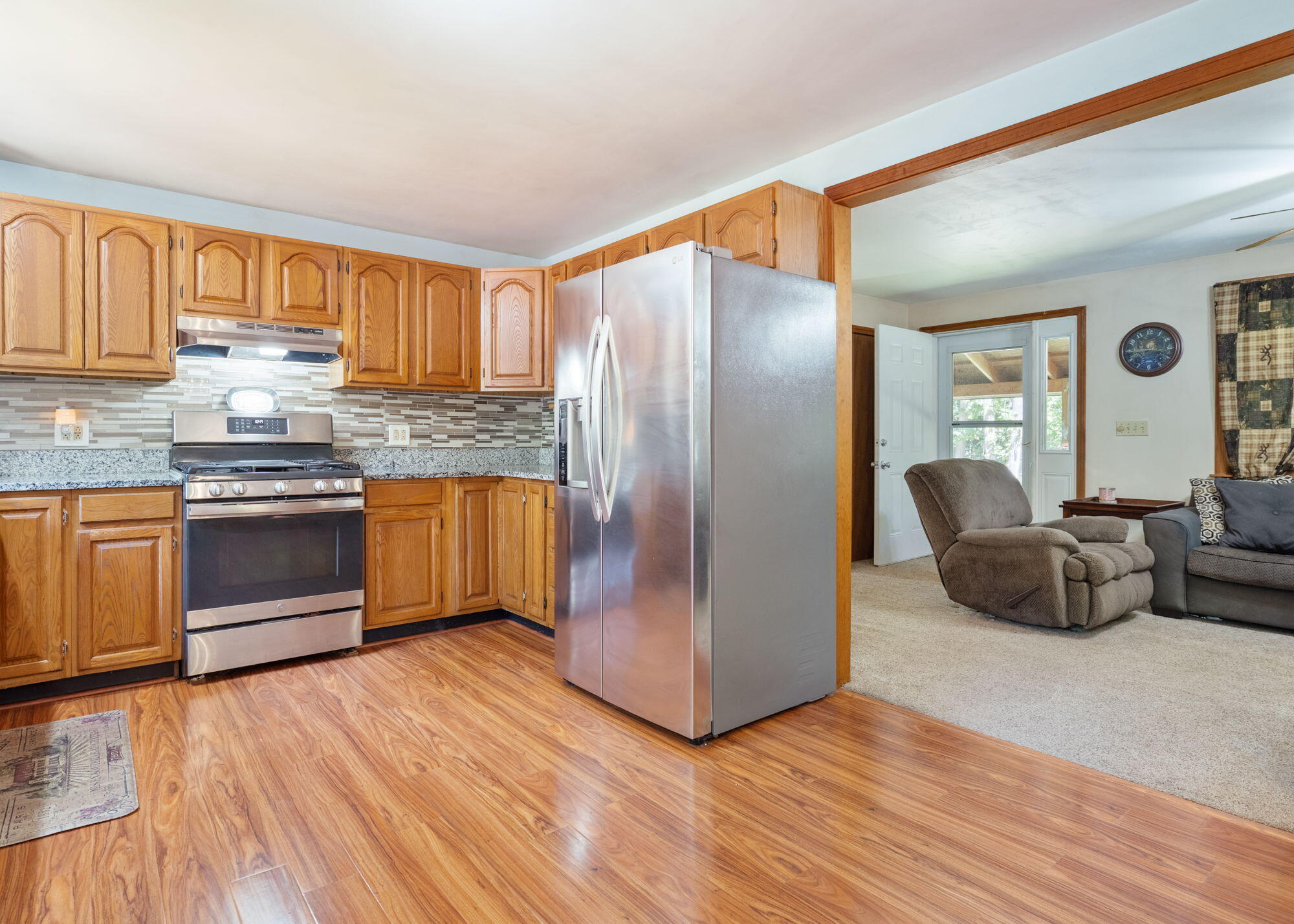 main property photo 8