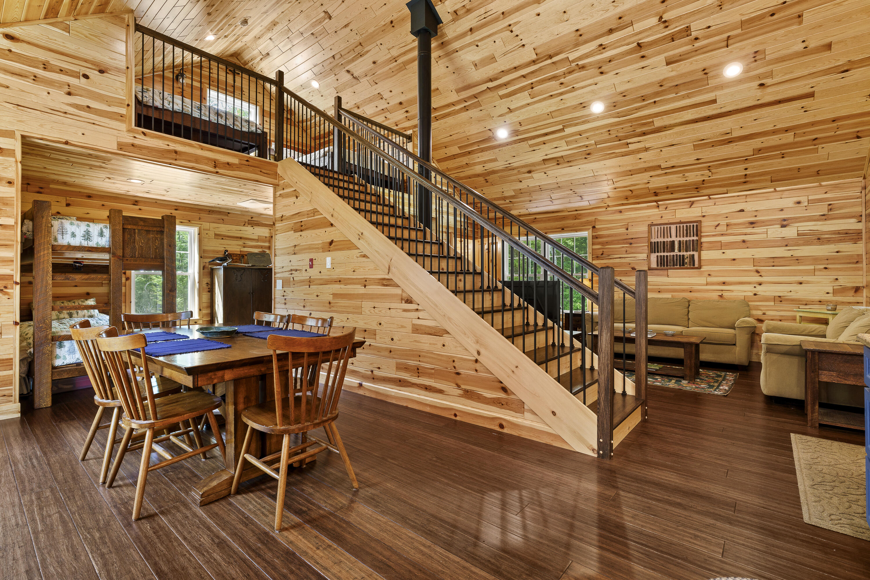 main property photo 36