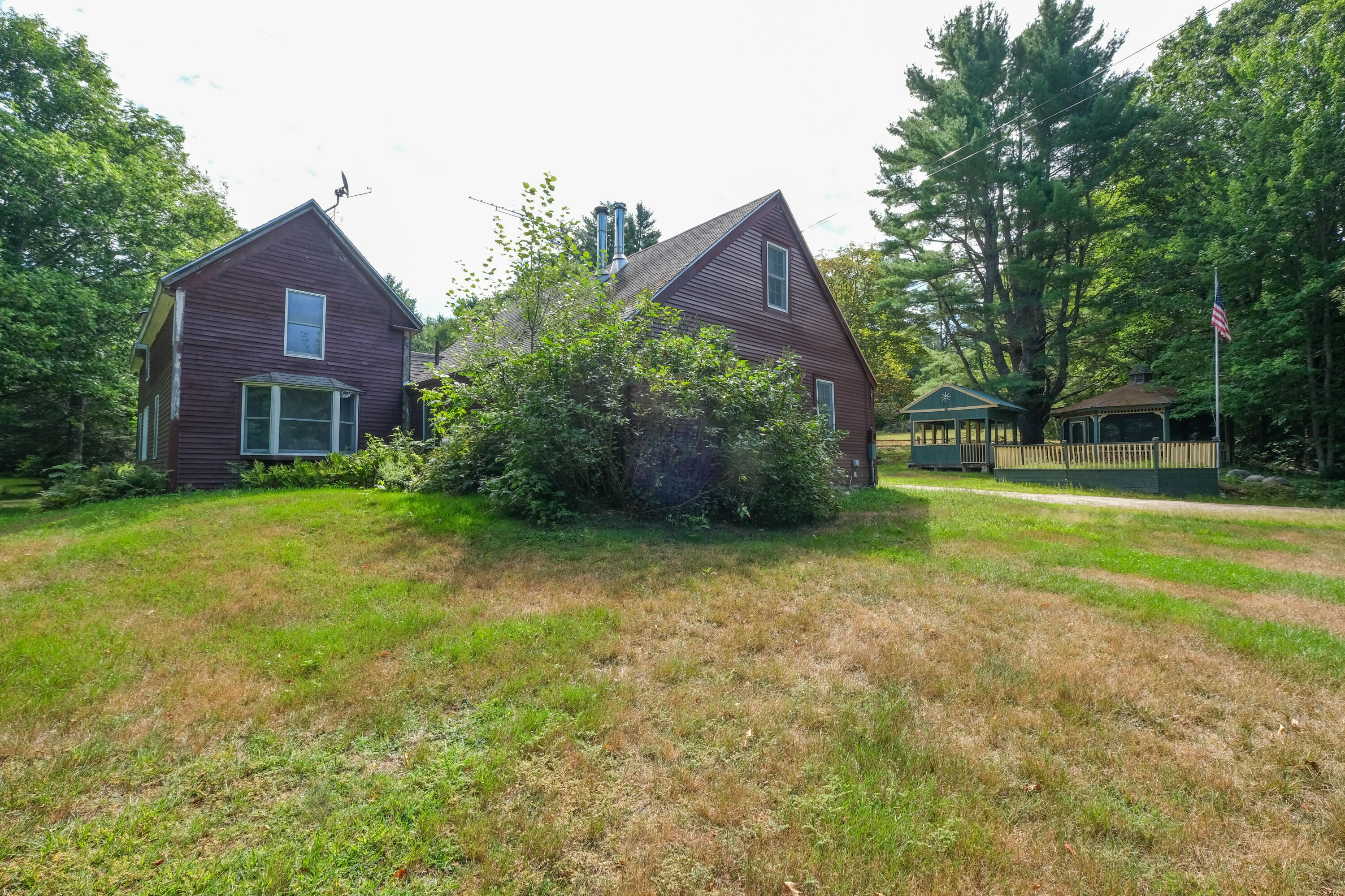 main property photo 60