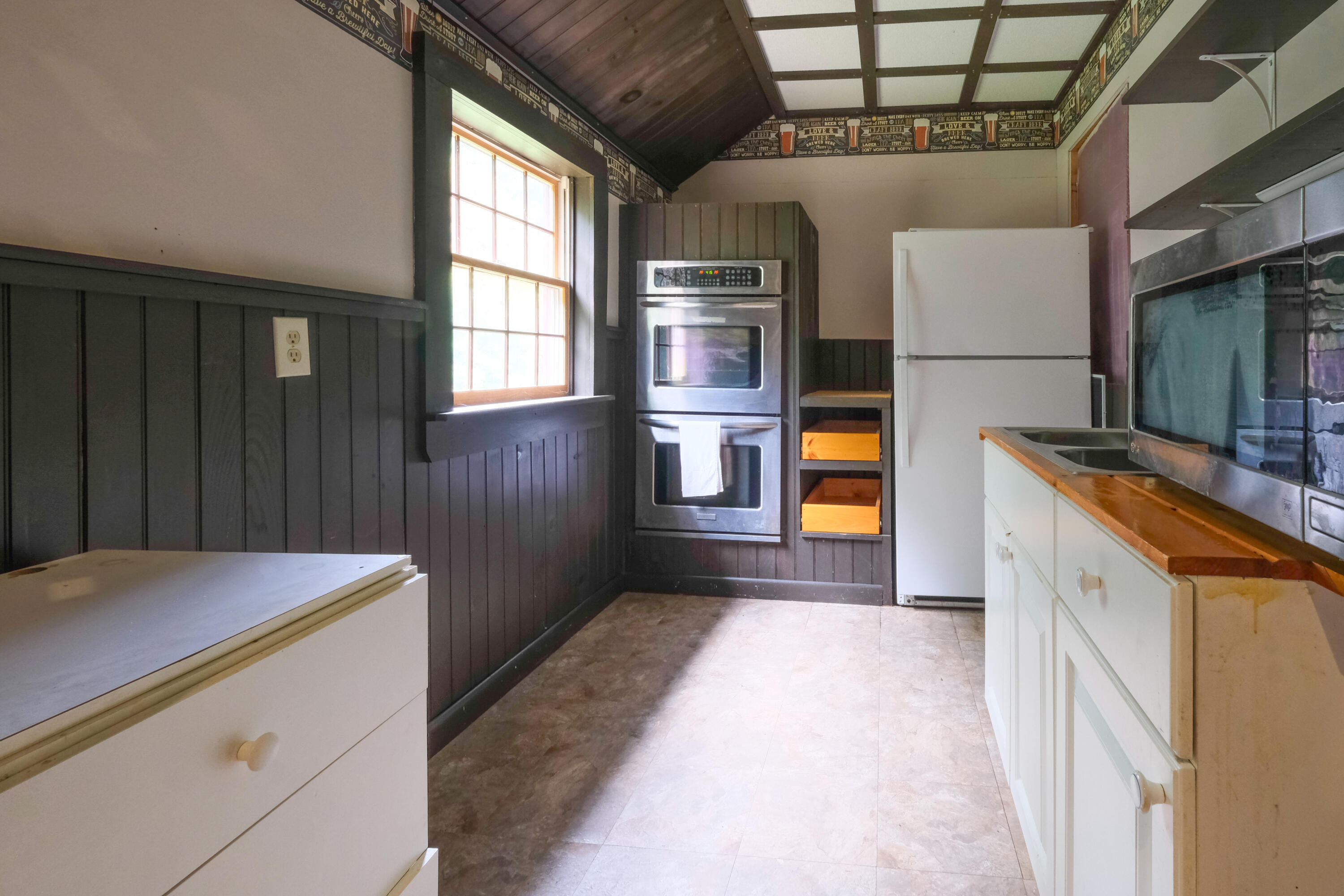 main property photo 72