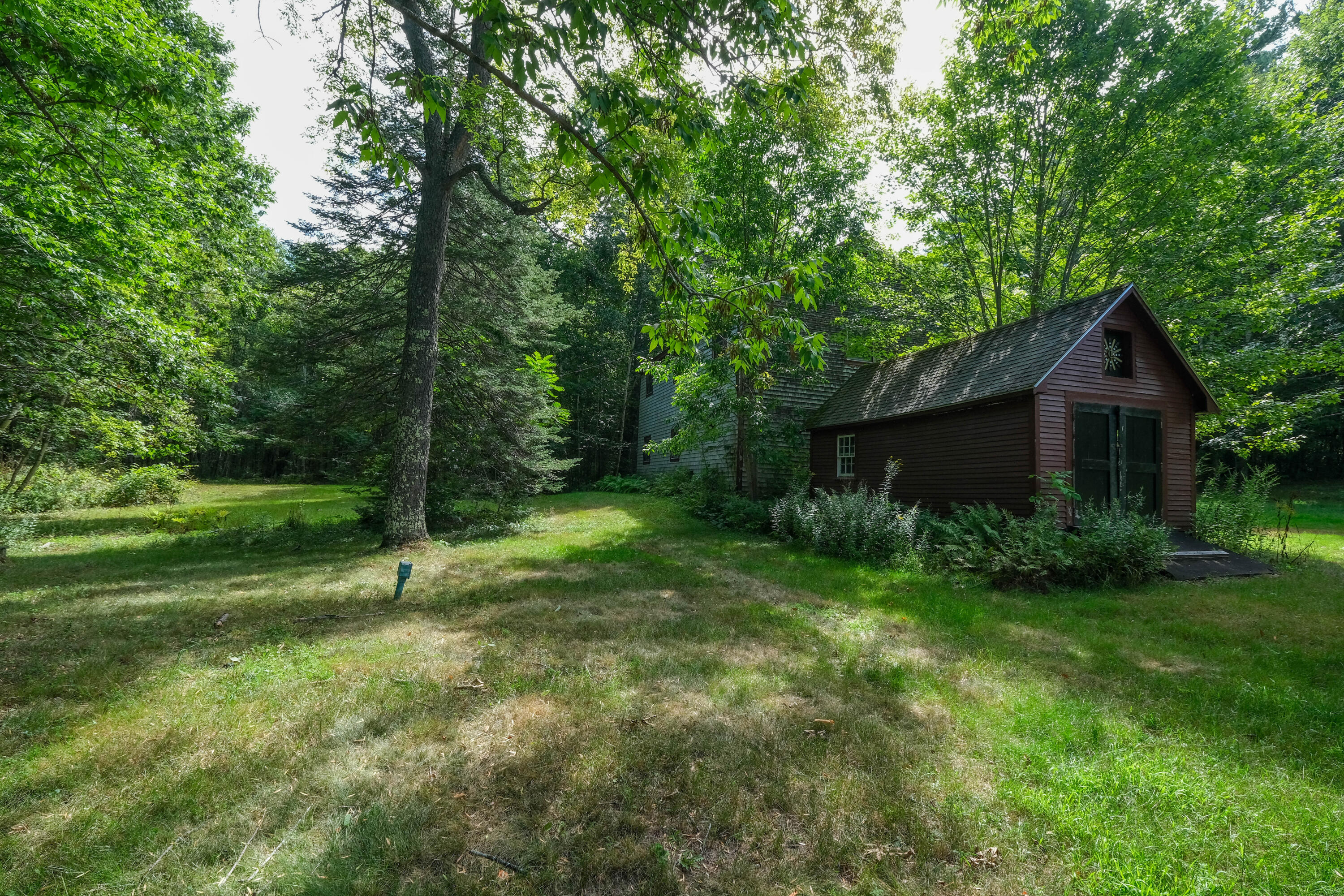 main property photo 77