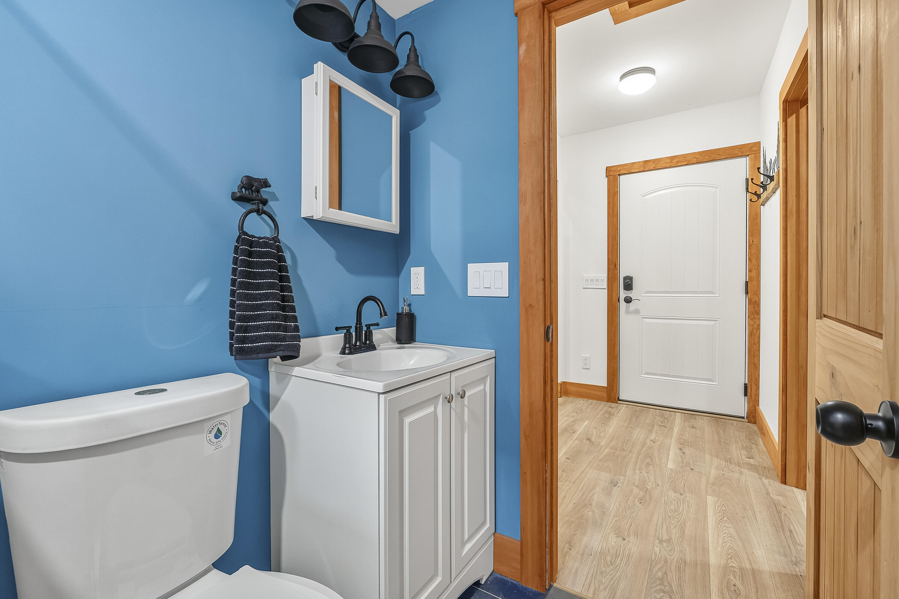 main property photo 70