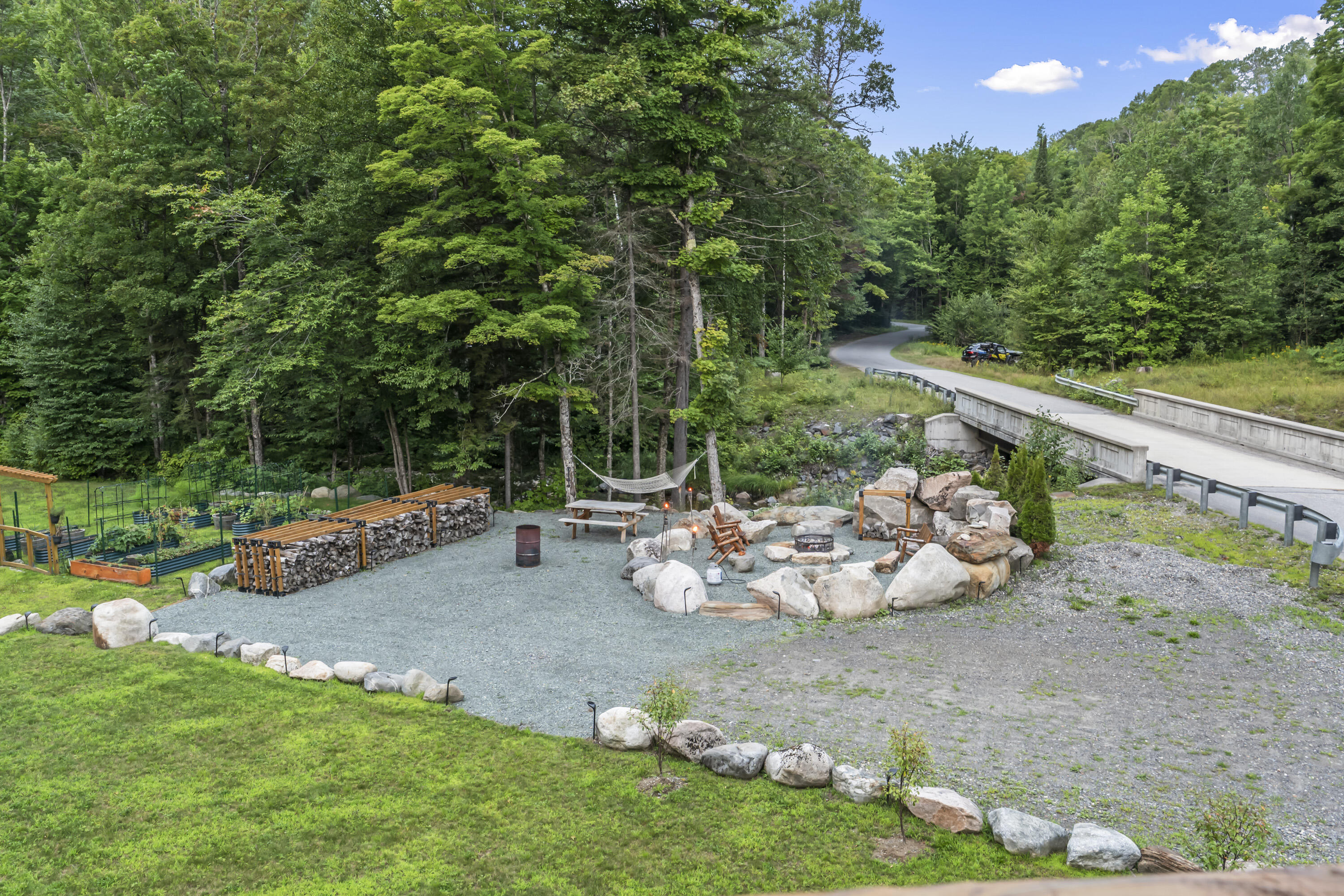 main property photo 79