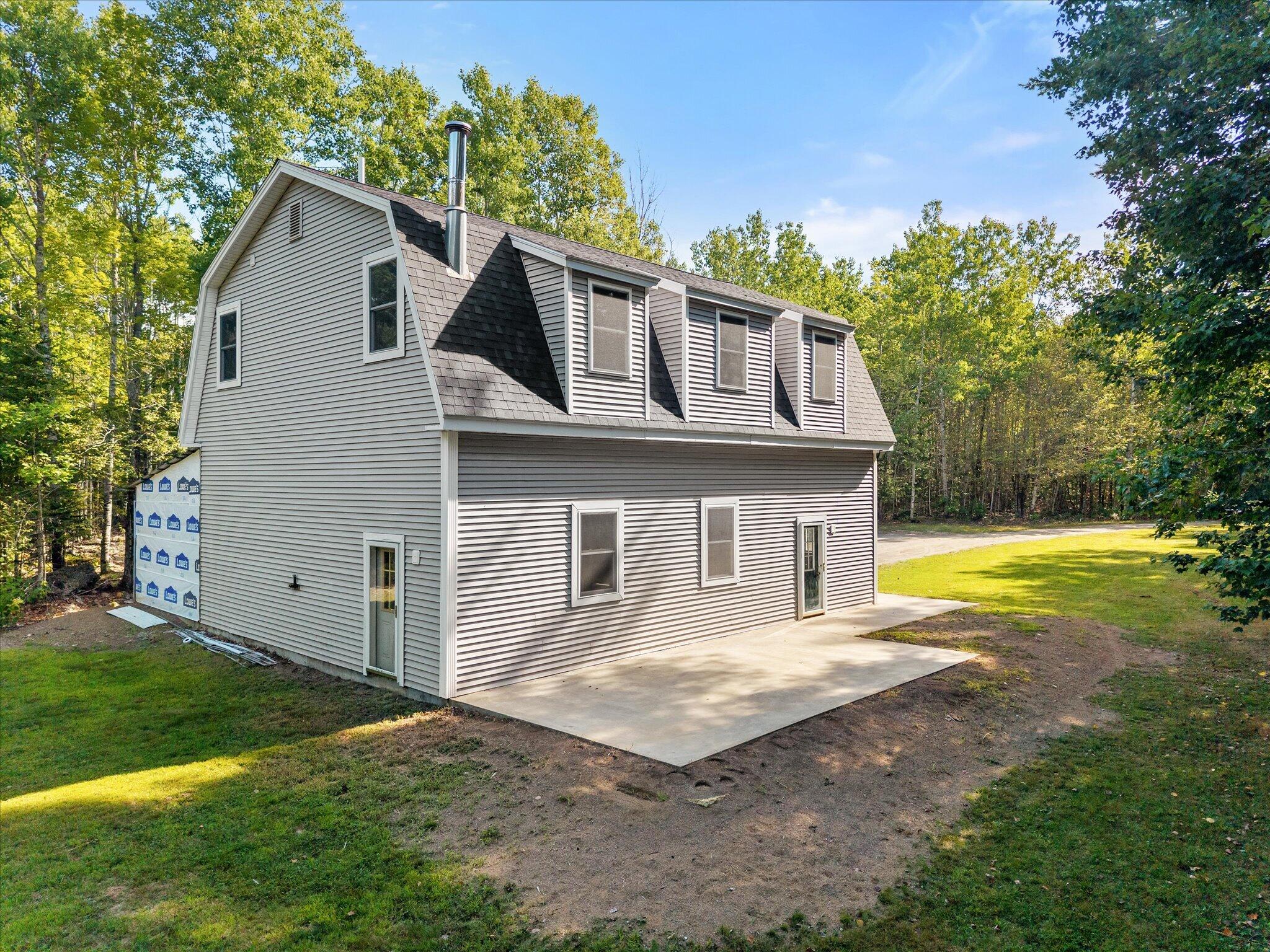 main property photo 3