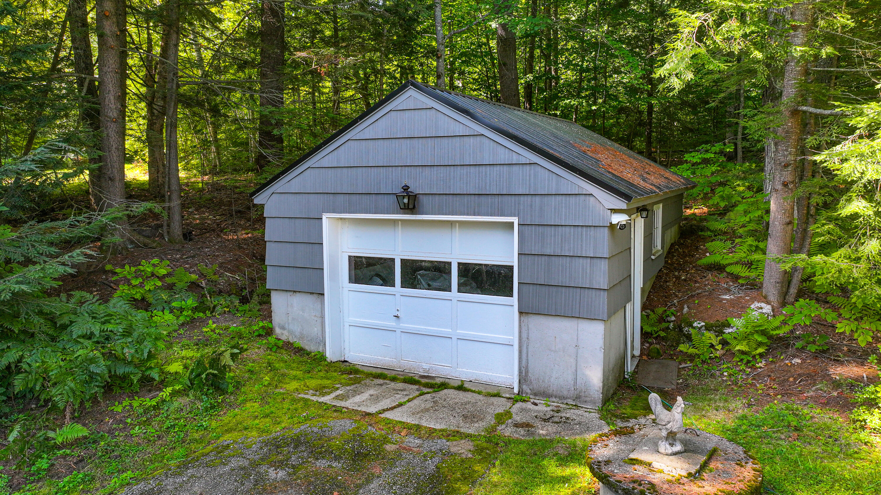 main property photo 90