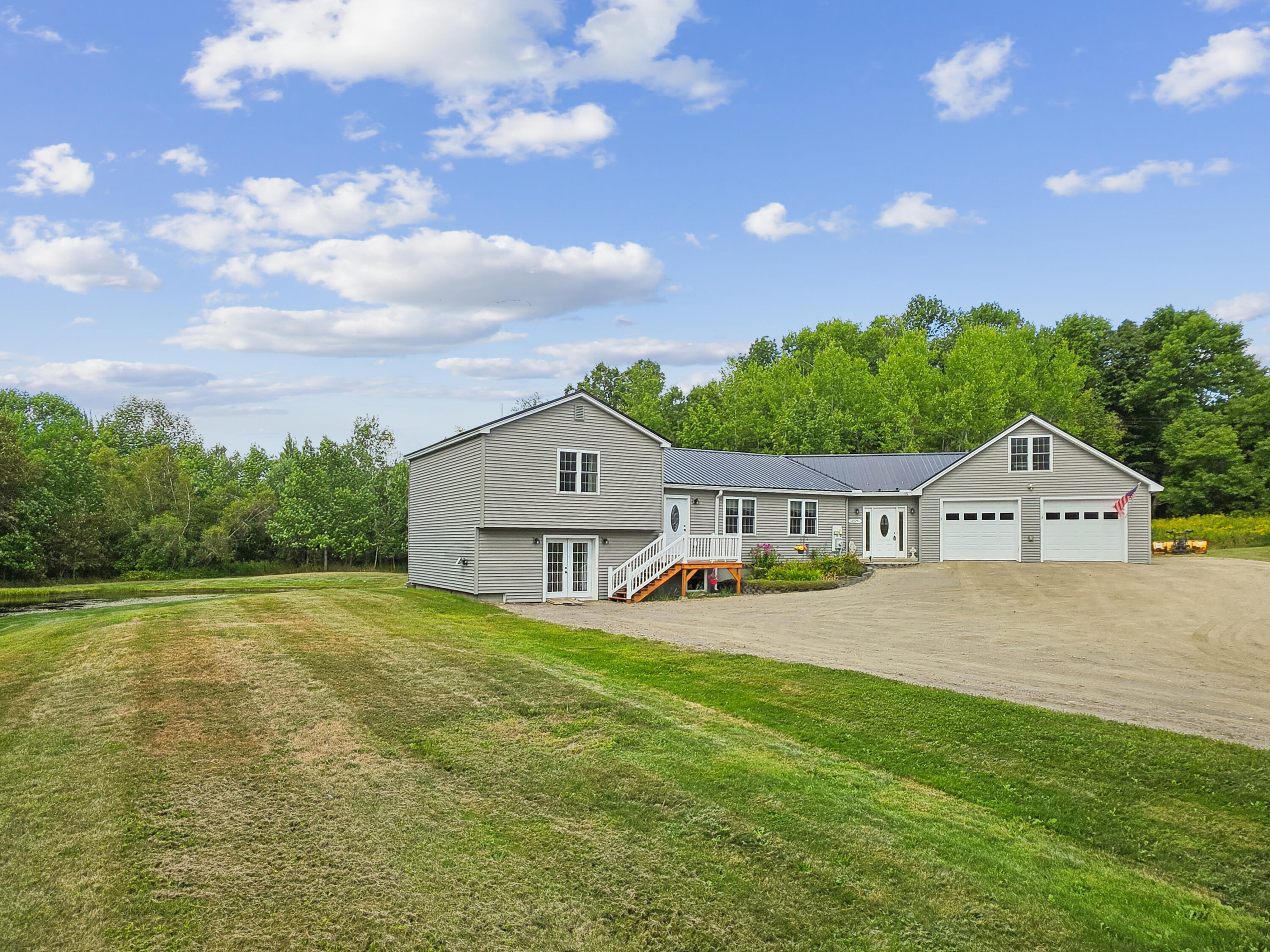 main property photo 59