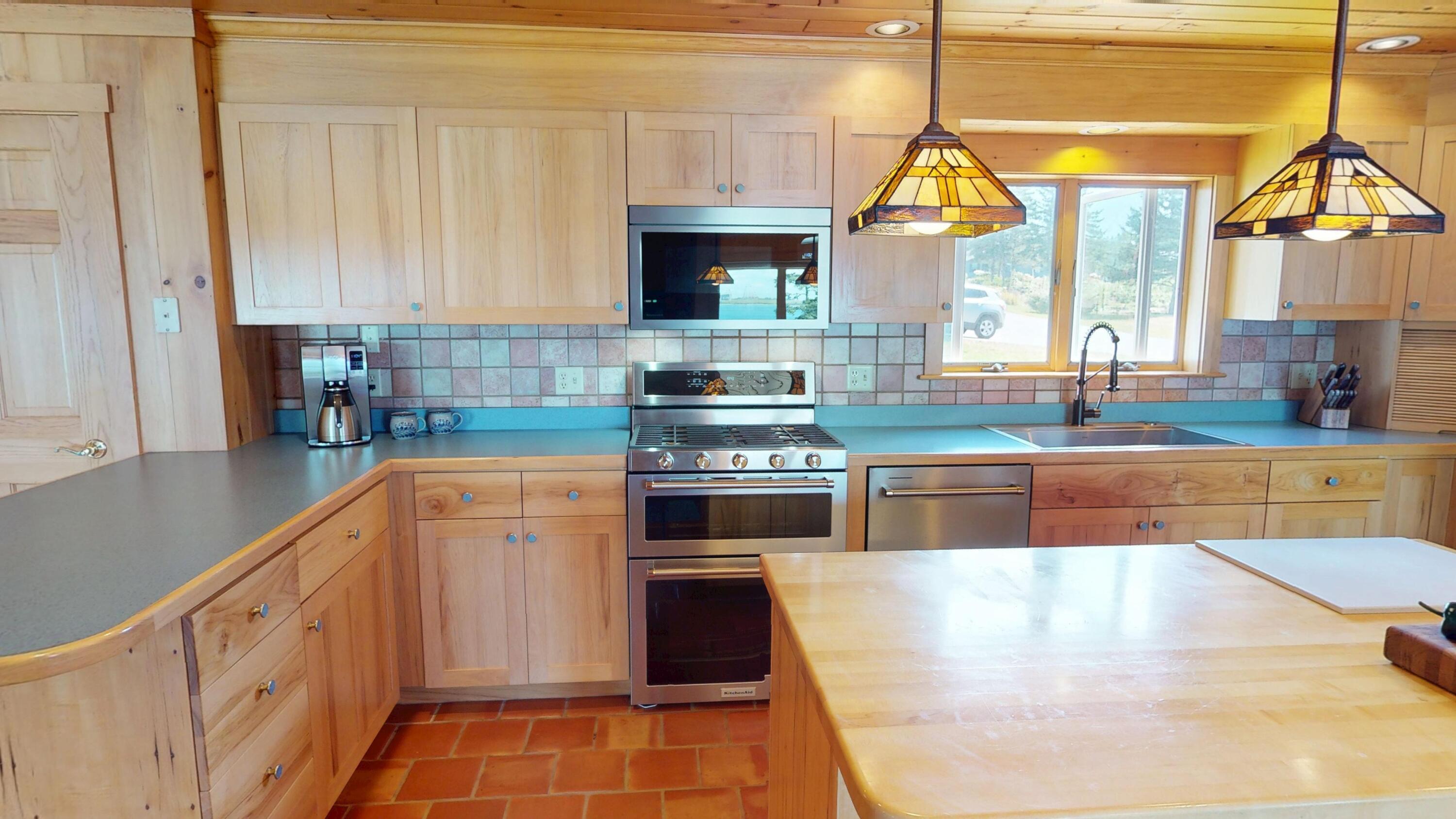 main property photo 73