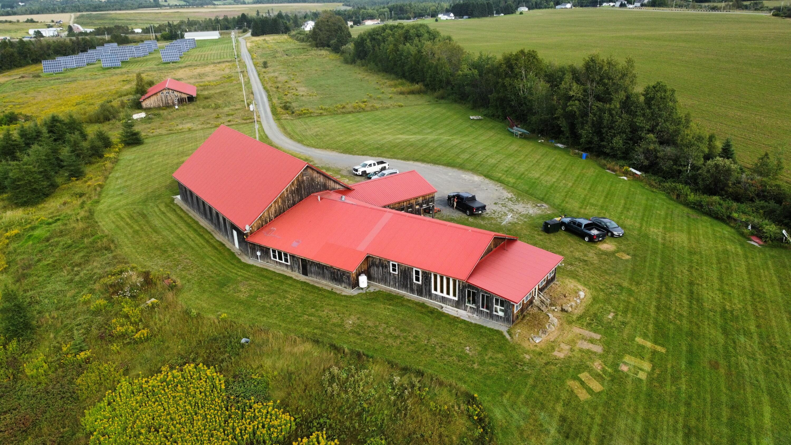 main property photo 4