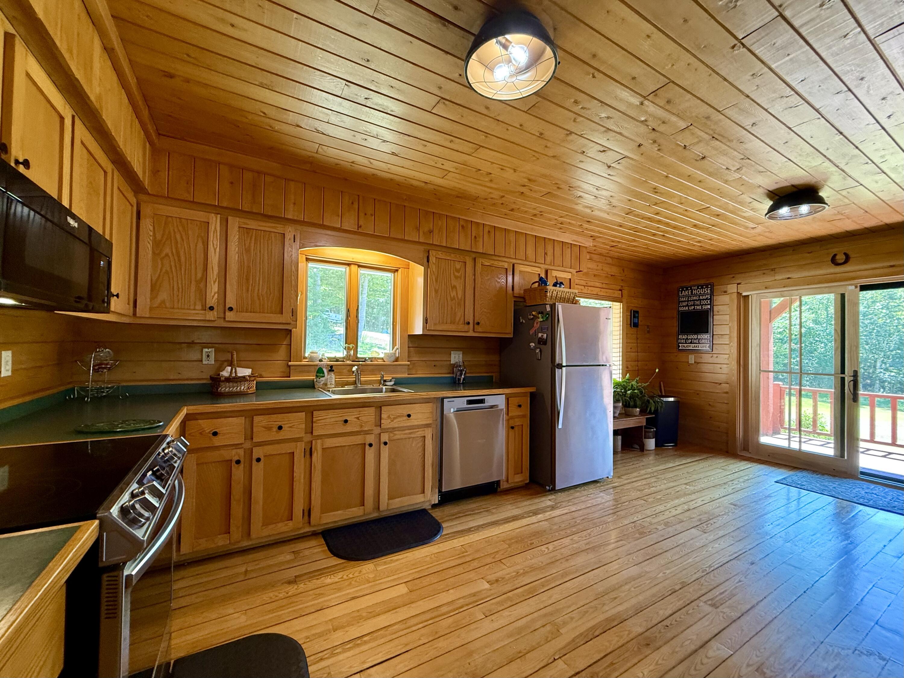 main property photo 38