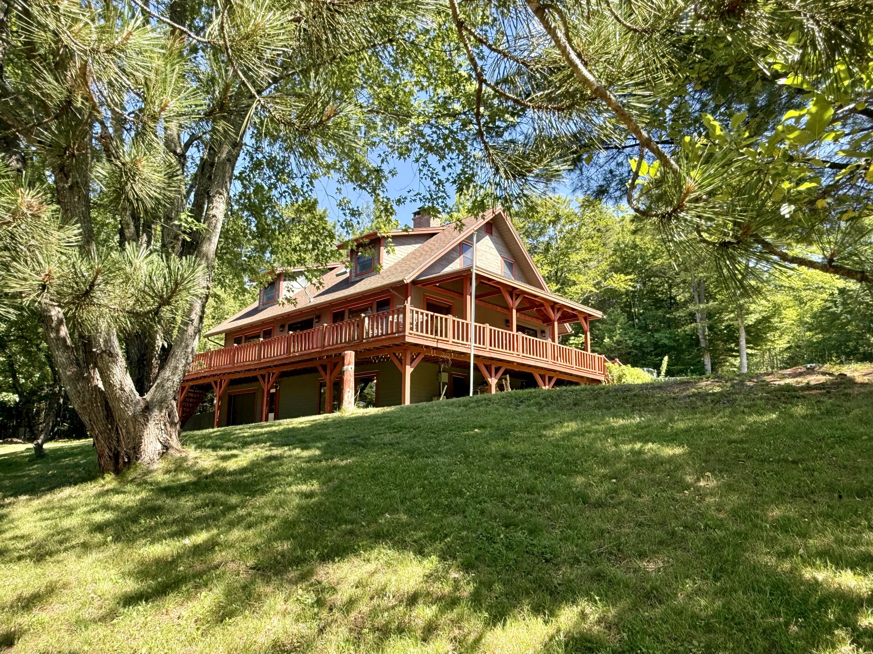 main property photo 6