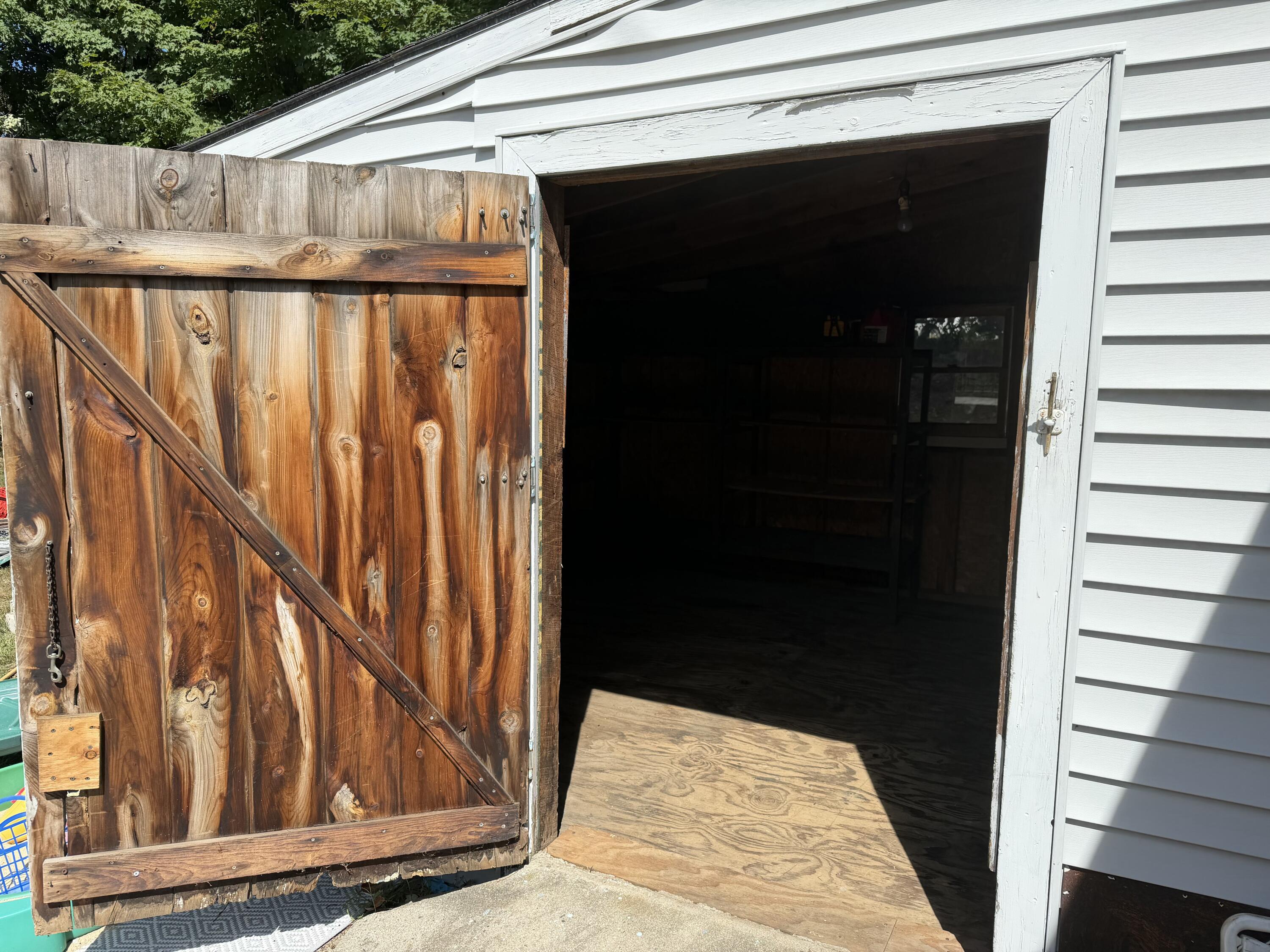 main property photo 64