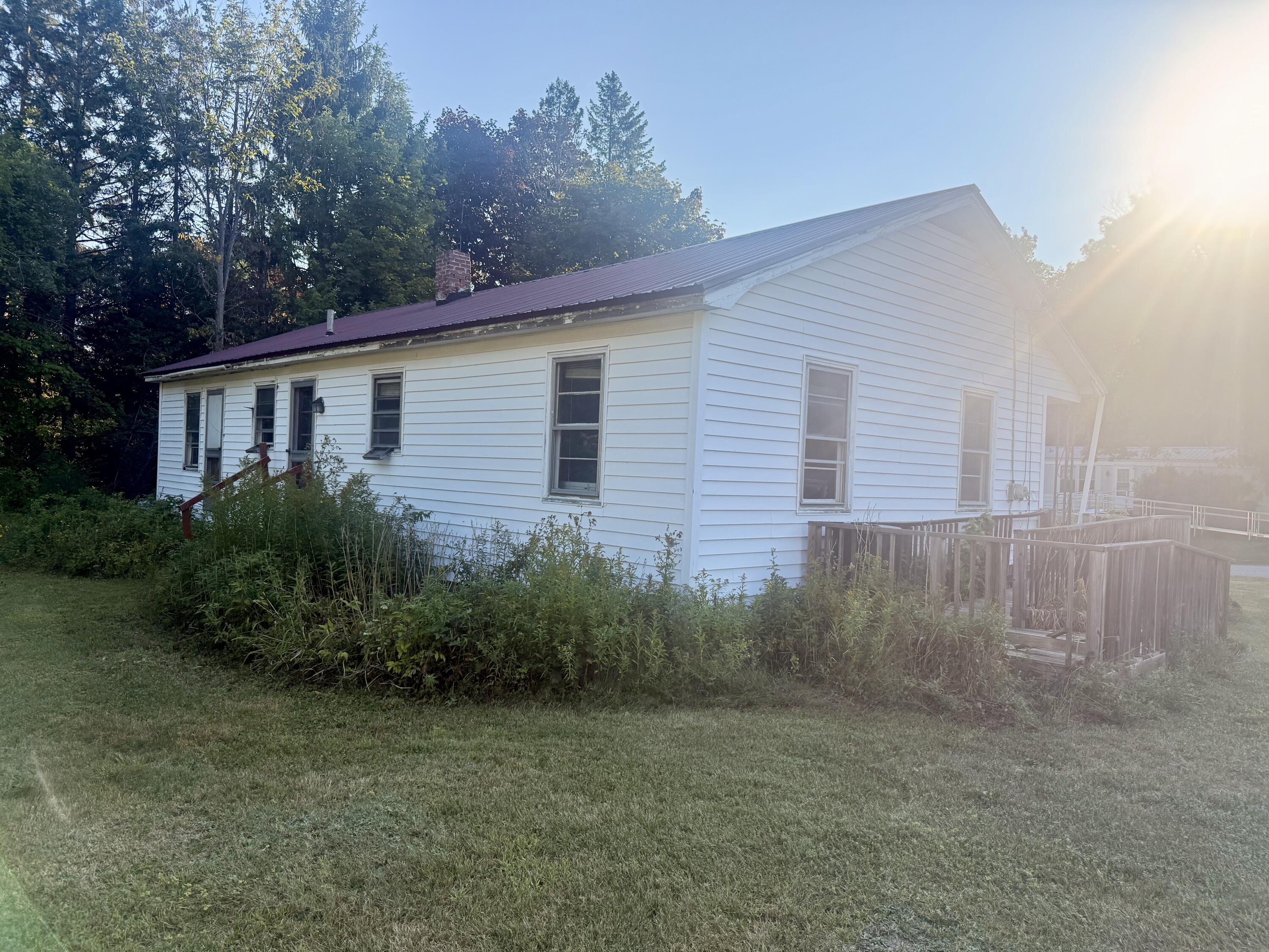main property photo 18