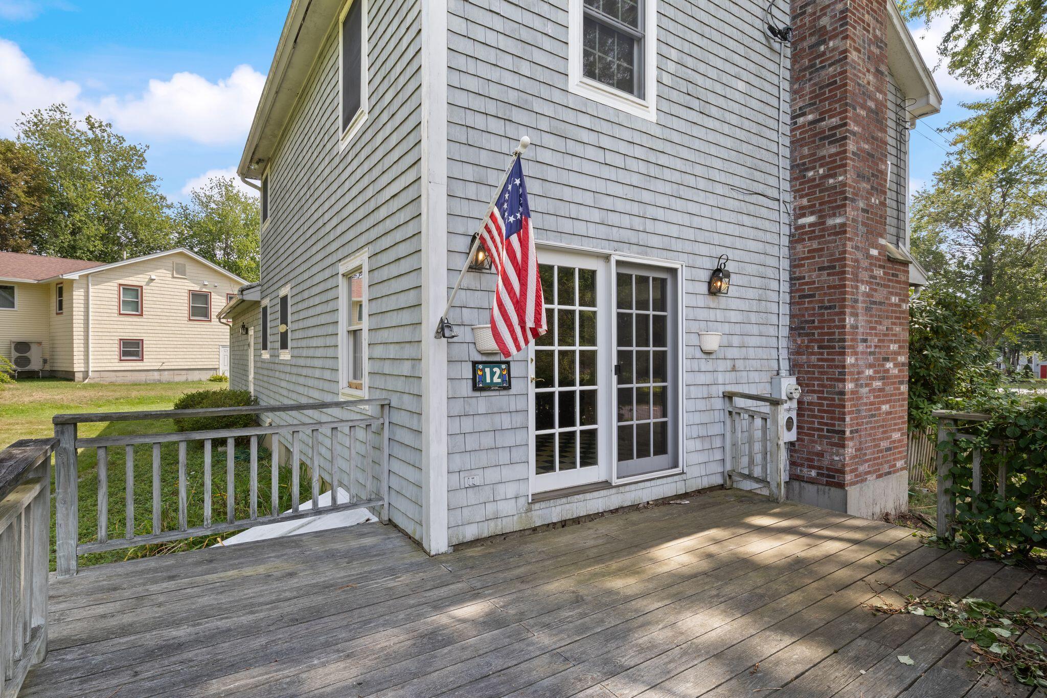 main property photo 40