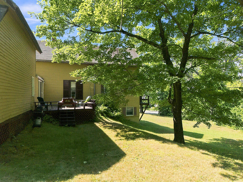 main property photo 27