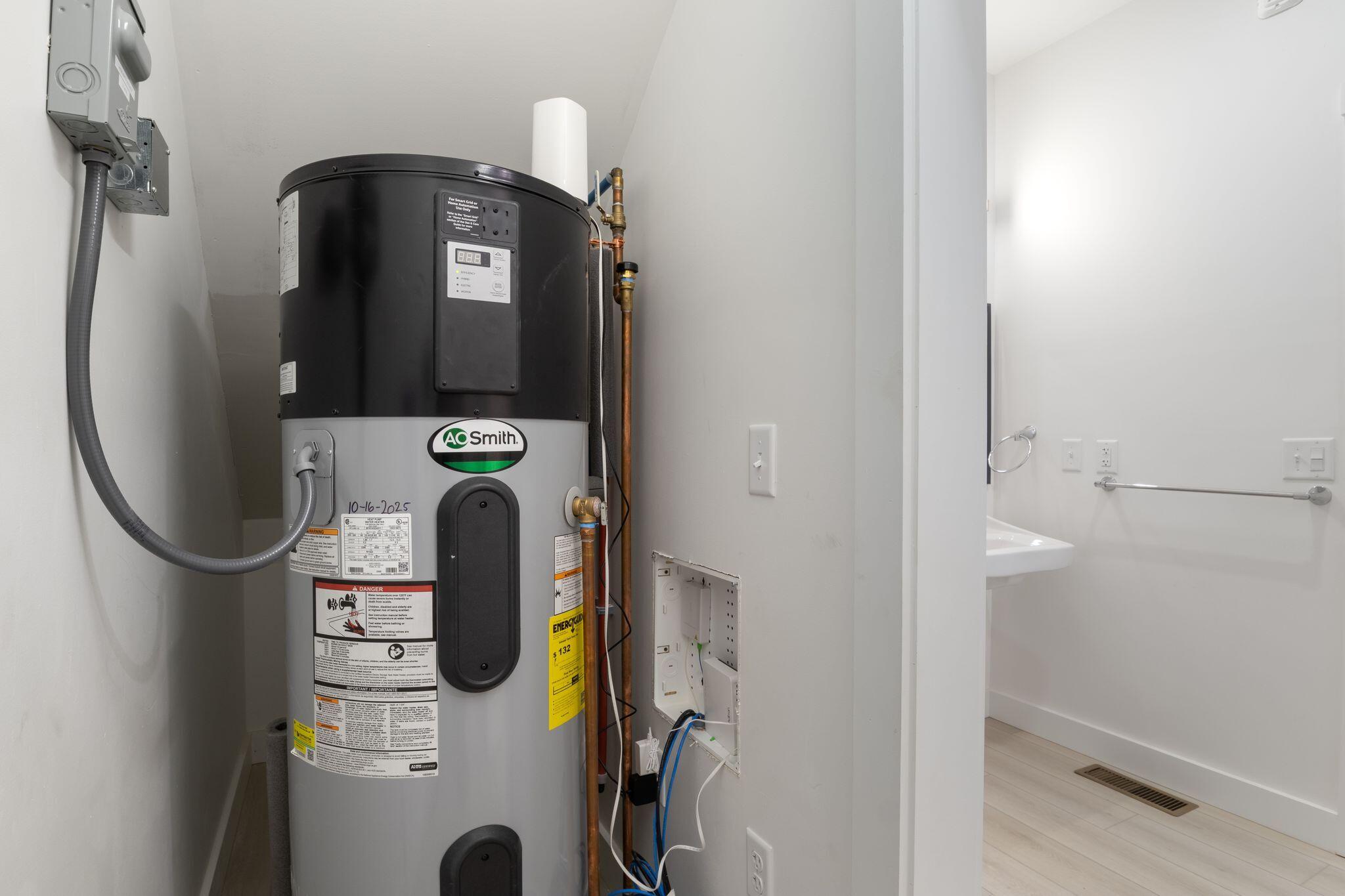 main property photo 17