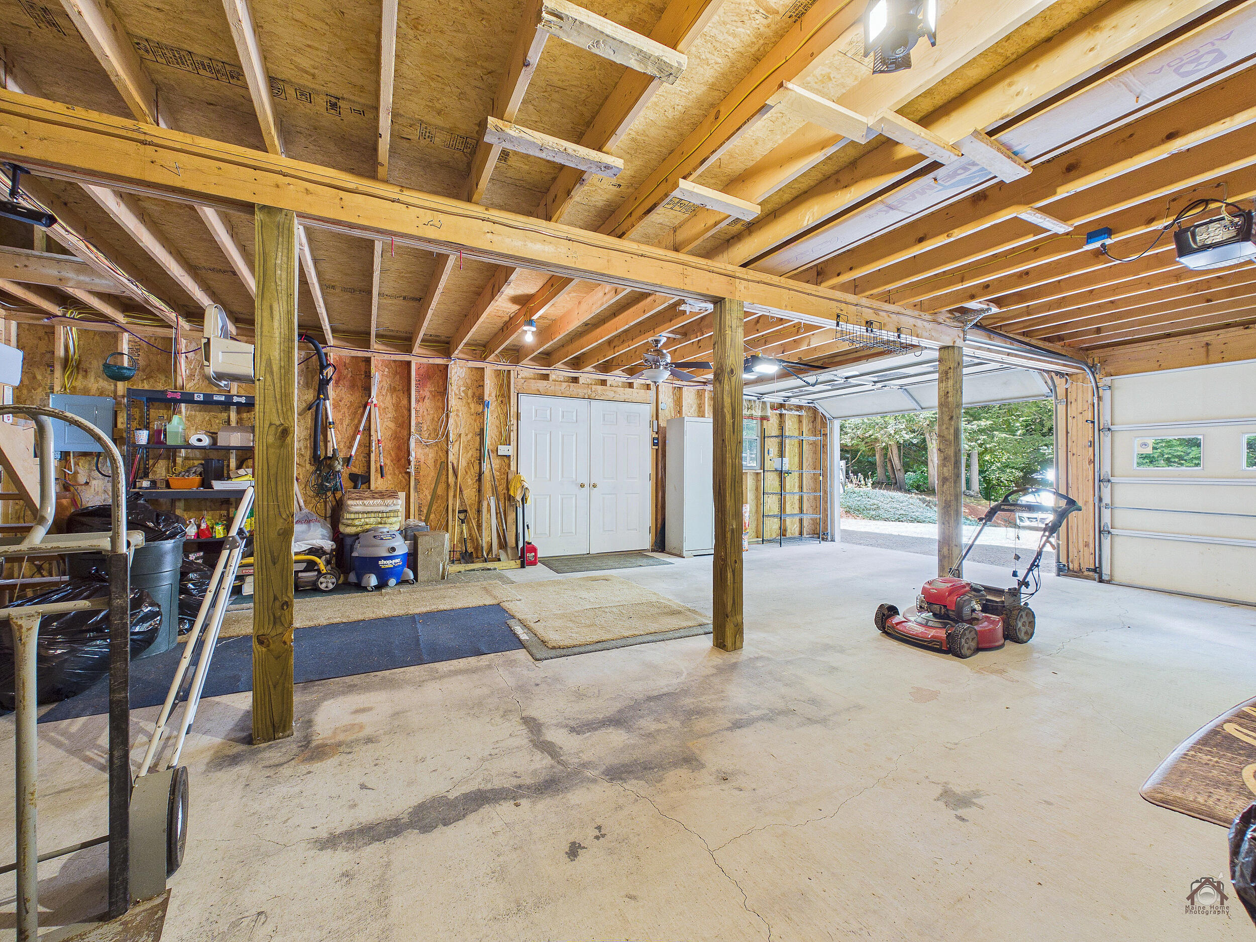 main property photo 59