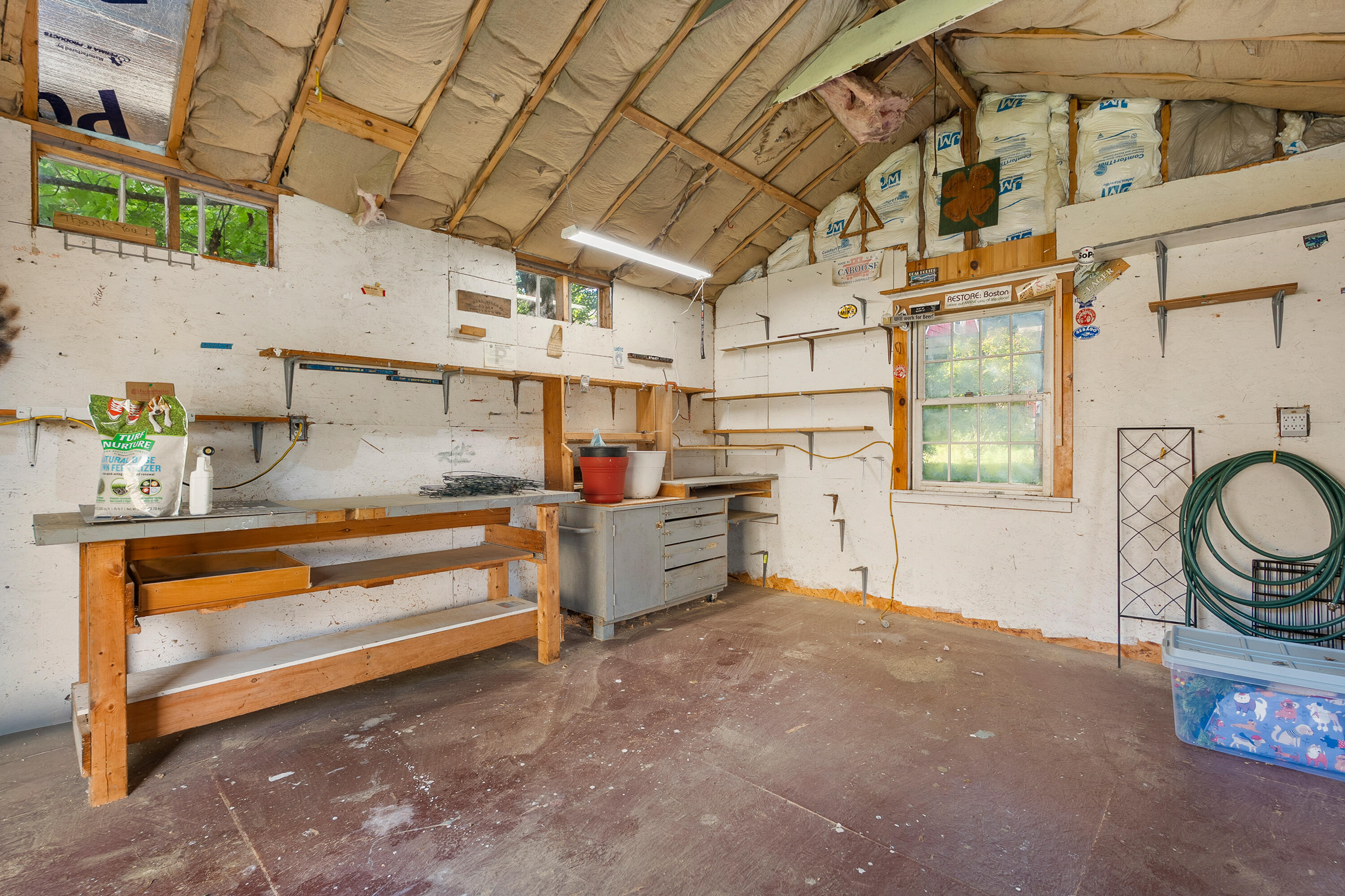 main property photo 32