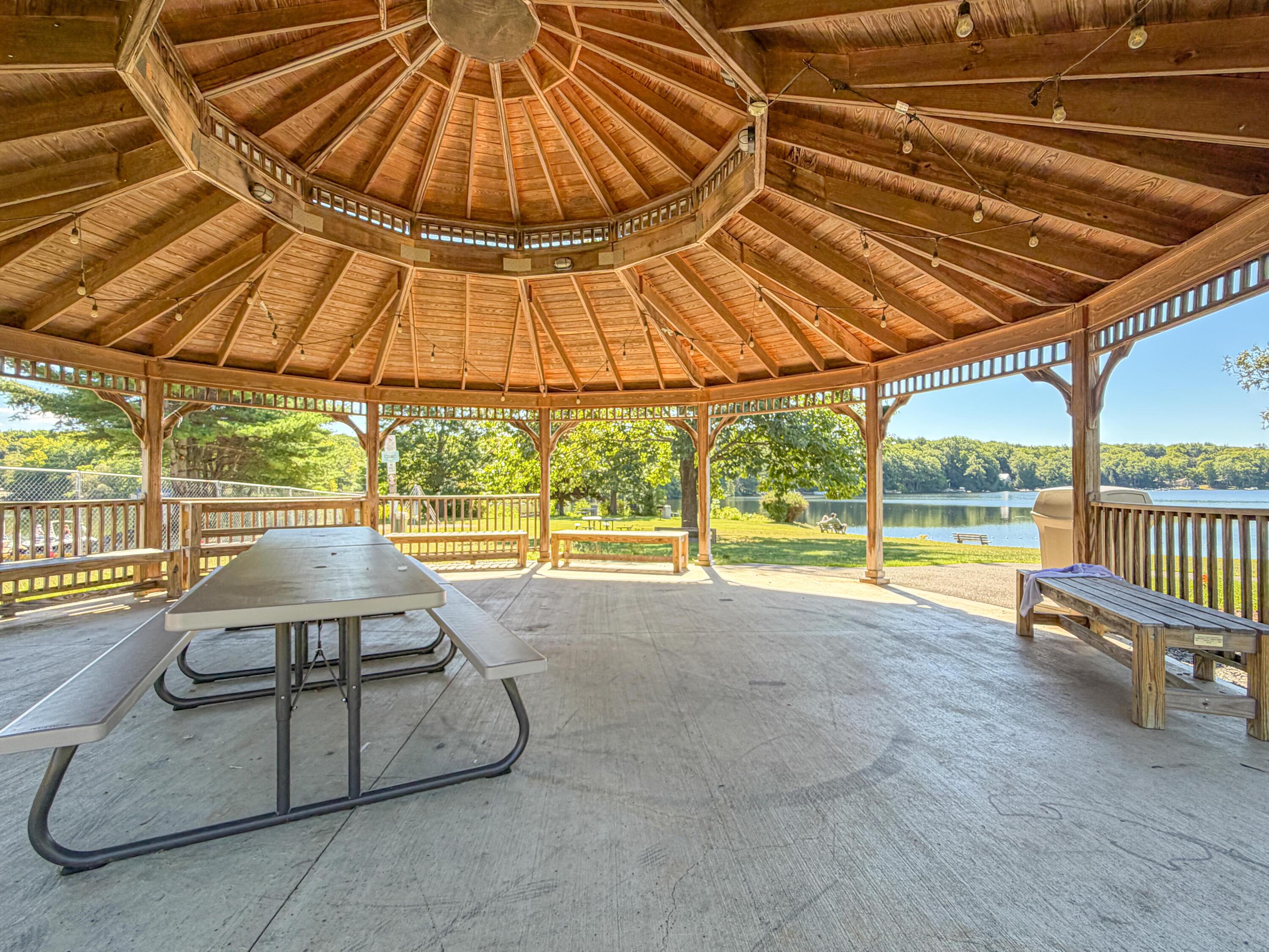 main property photo 81