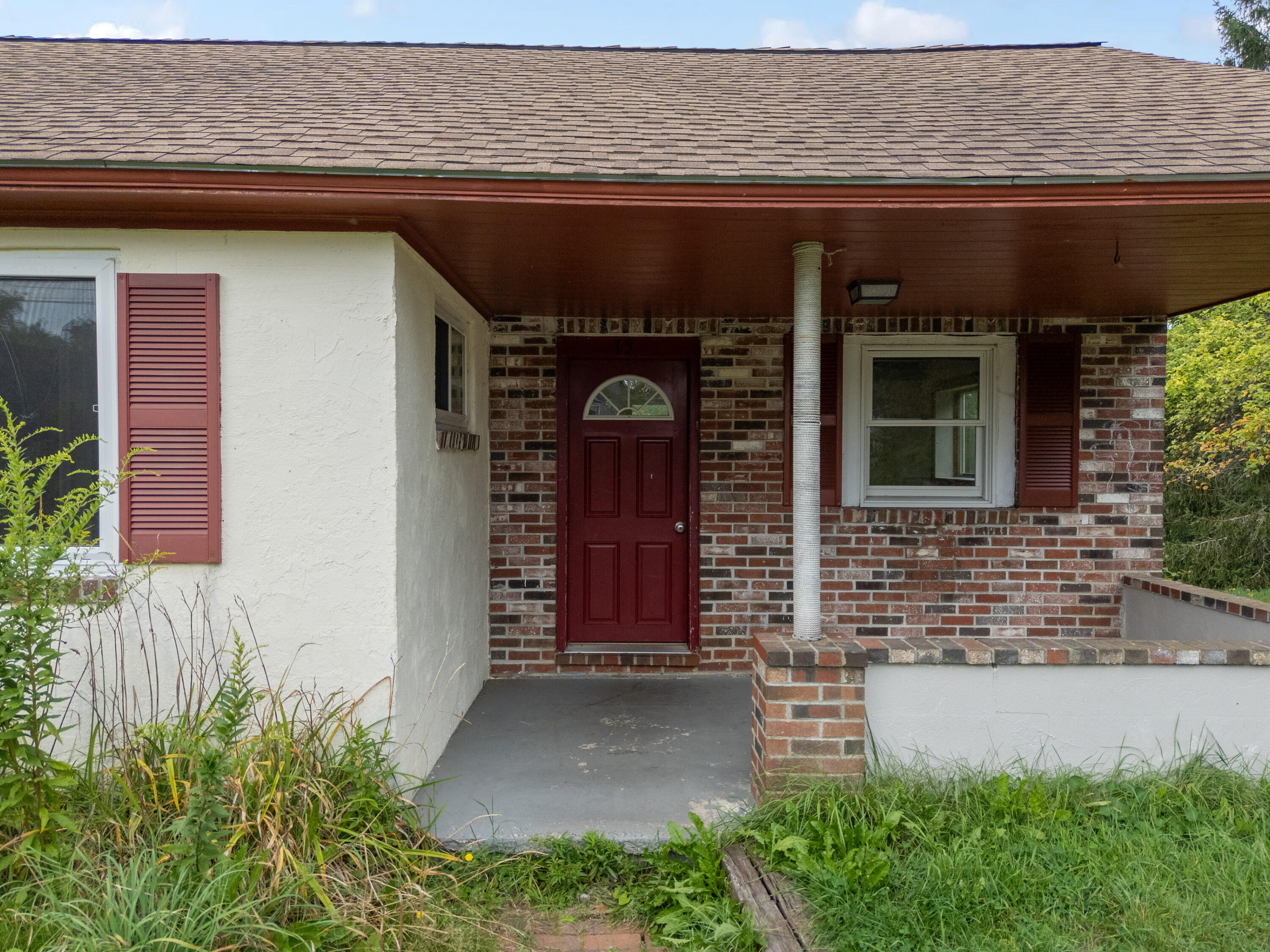 main property photo 15