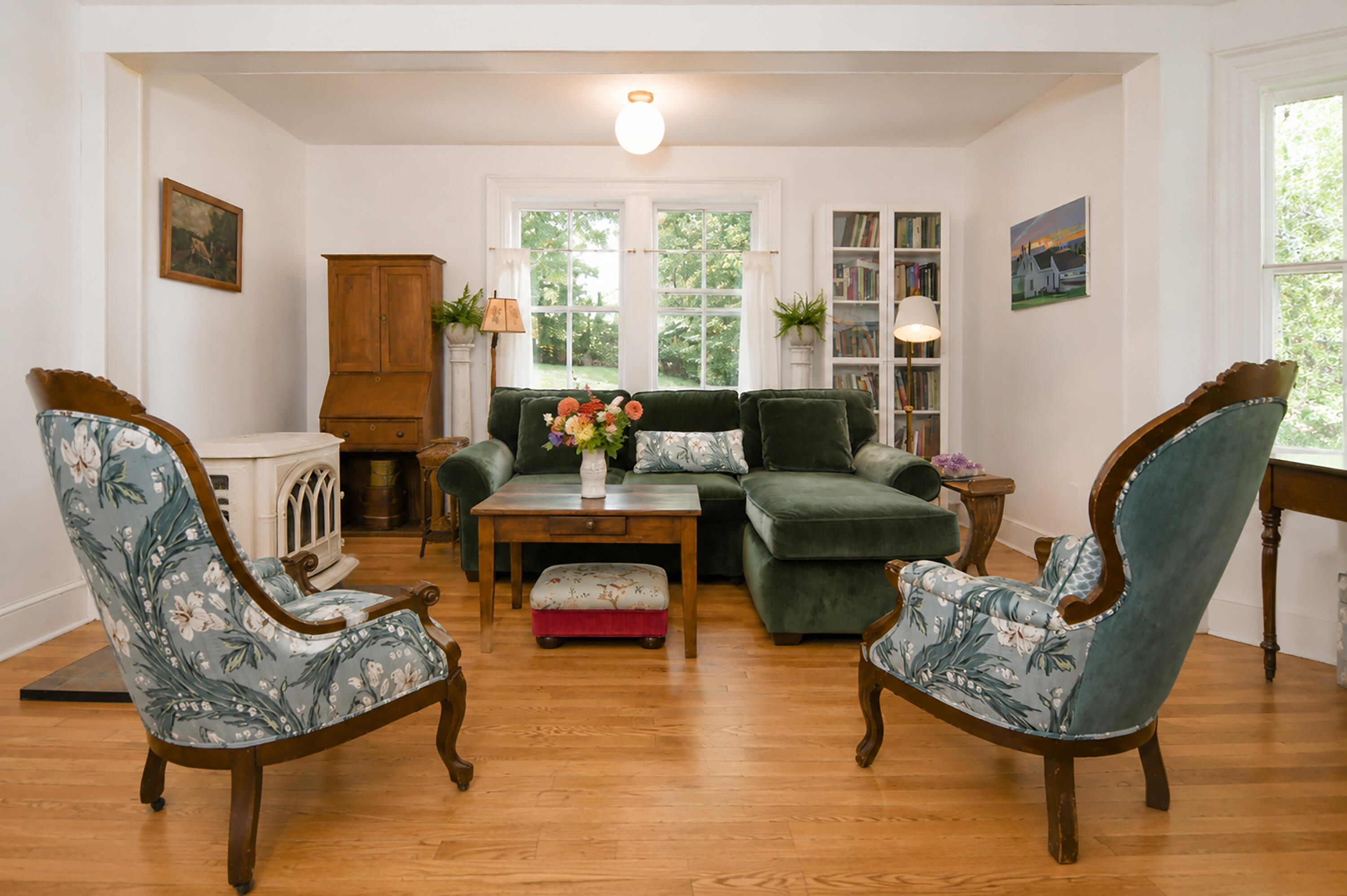 main property photo 23