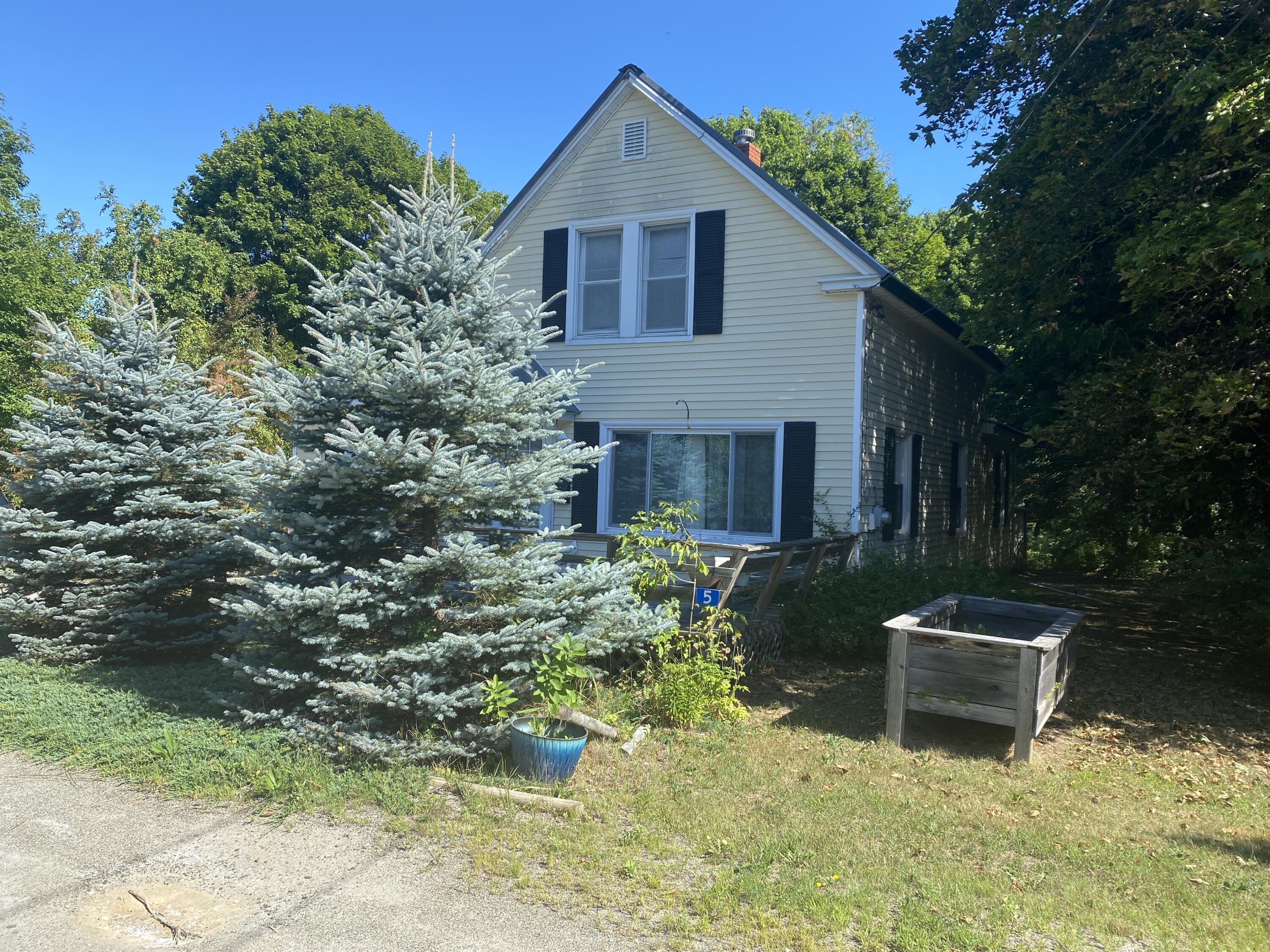 main property photo 2